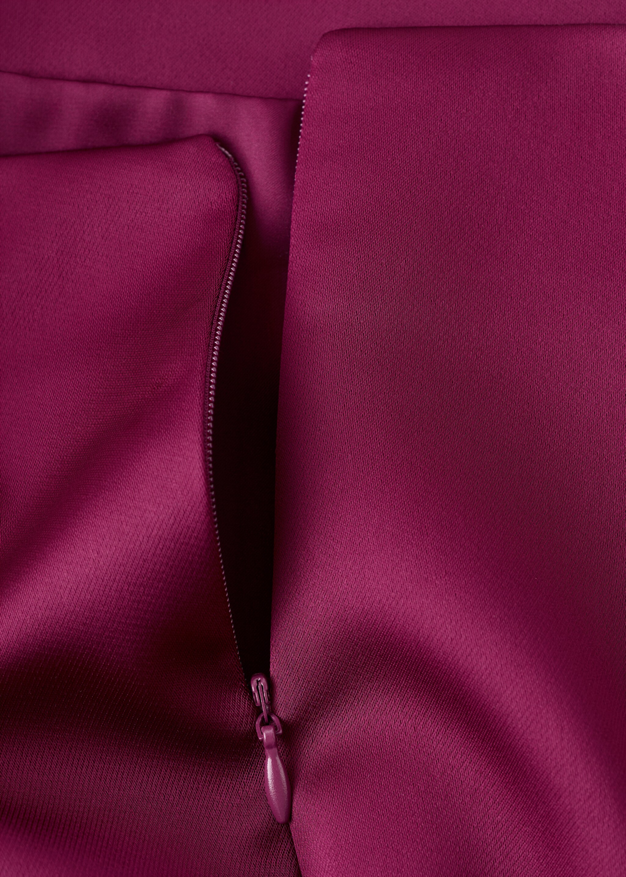 Satin short skirt - Details of the article 8, Grapefruit. Ref: 17099107-00.