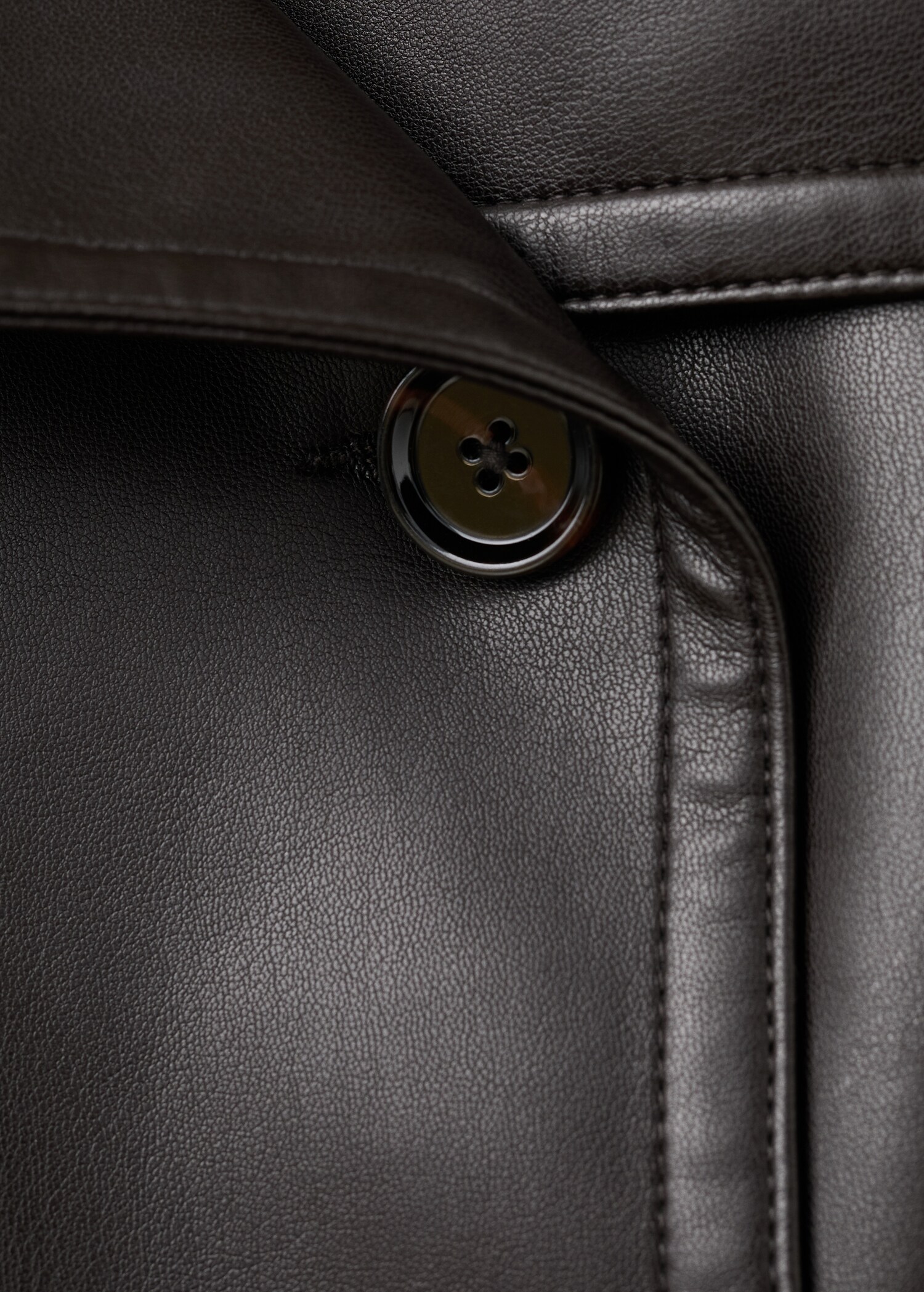 سترة ماكسي مع ياقة مزينة بالجلد - تفاصيل المنتج 0