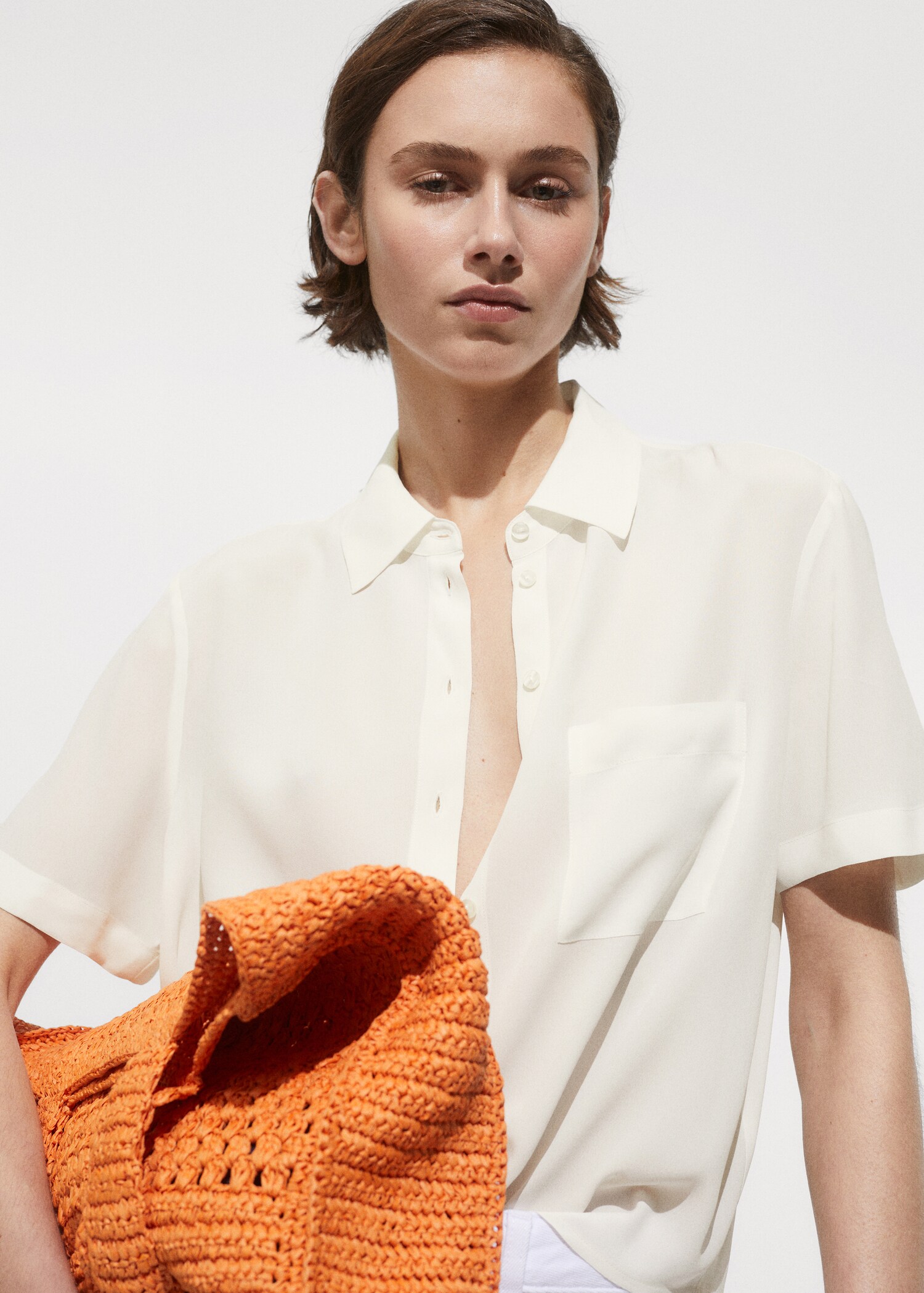Chemise manches courtes poche - Plan moyen