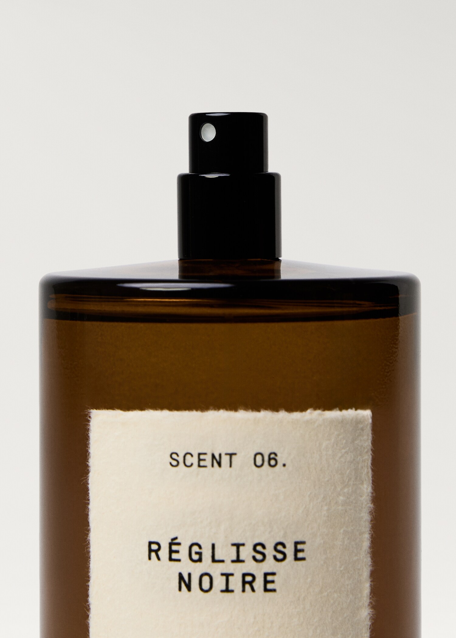 RÉGLISSE NOIRE home spray 200 ml - Details of the article 2