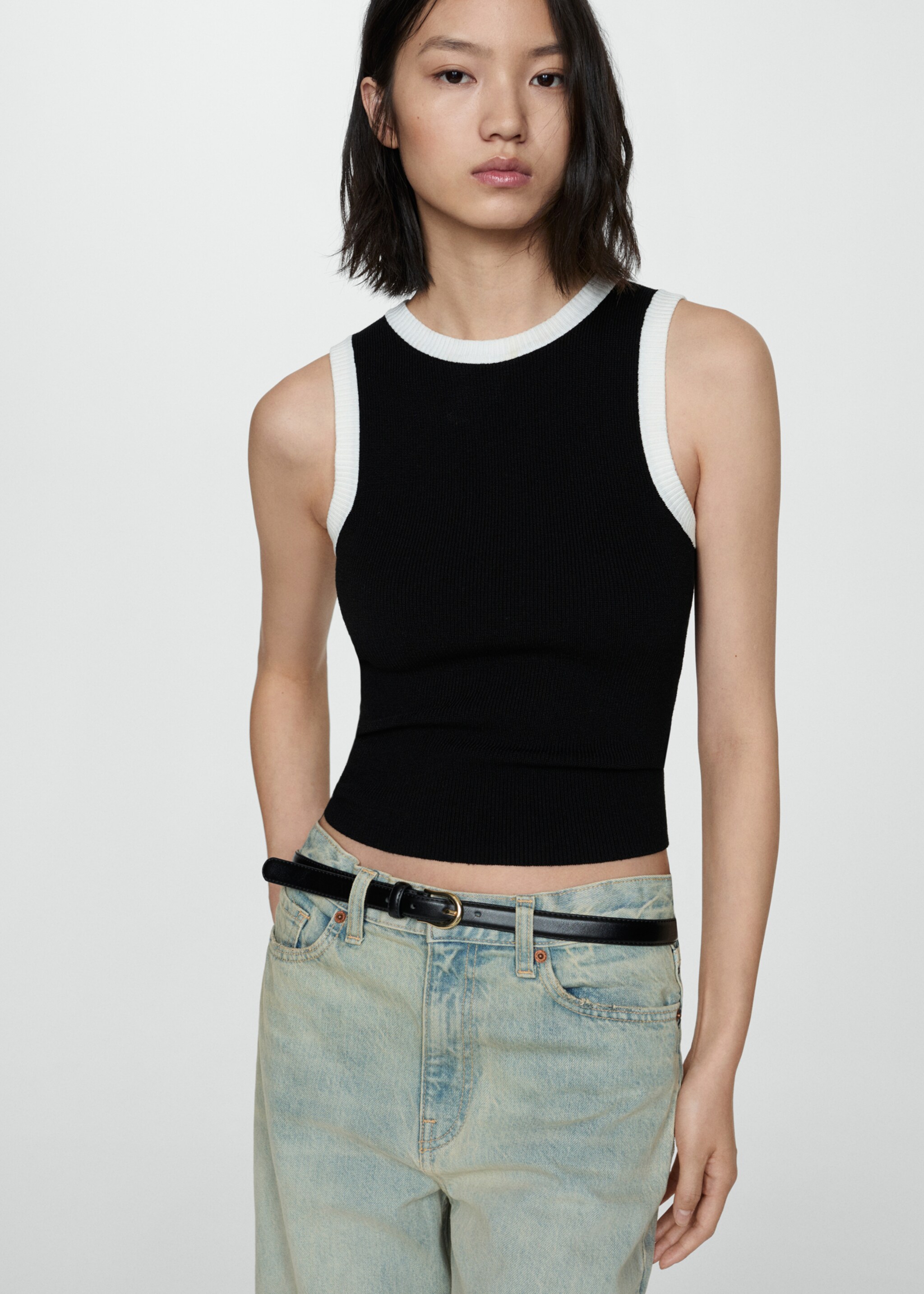 Knitted top with contrasting piping - Medium plane