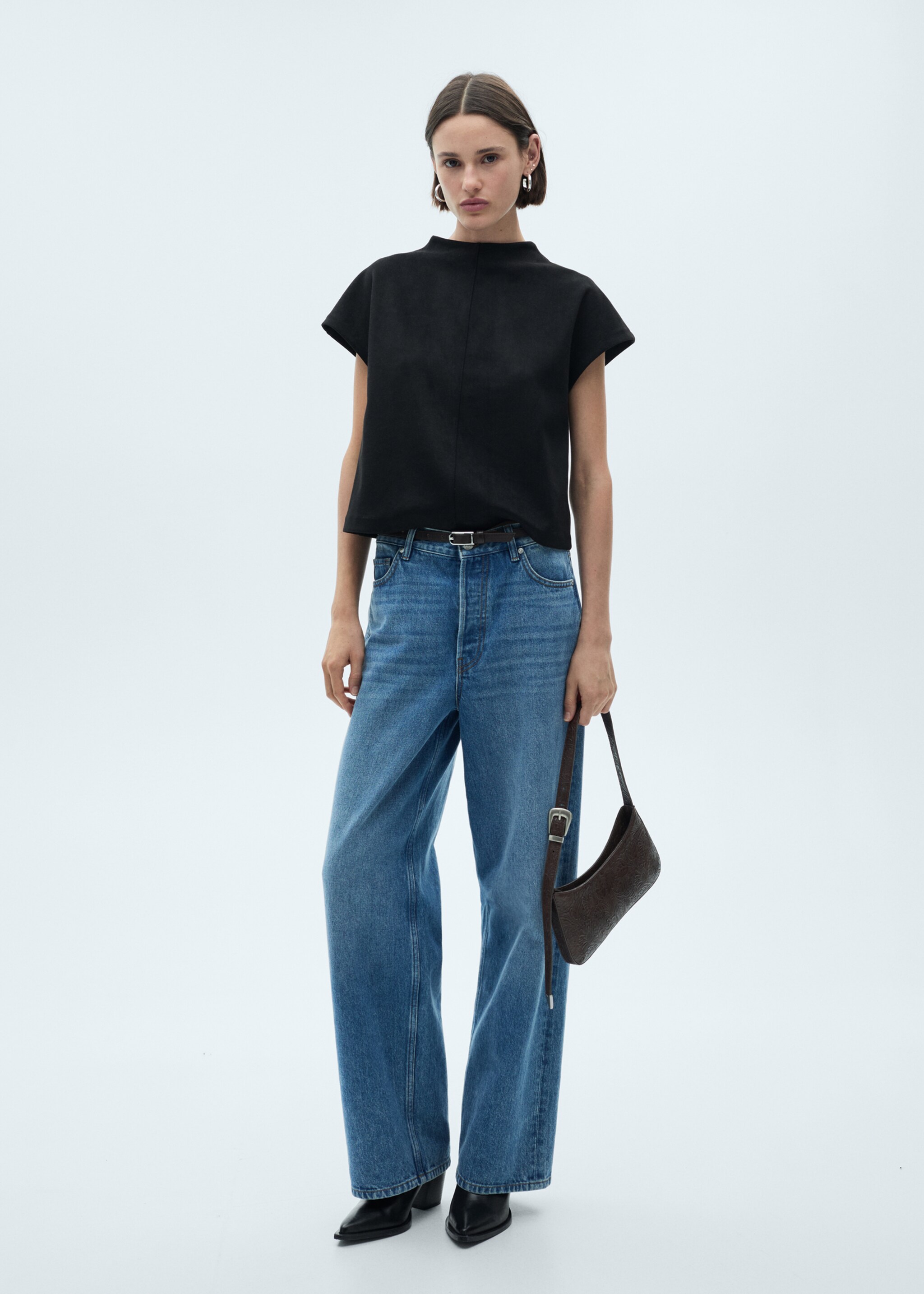 Leather-effect t-shirt - Details of the article 6, Black. Ref: 17177705-00.