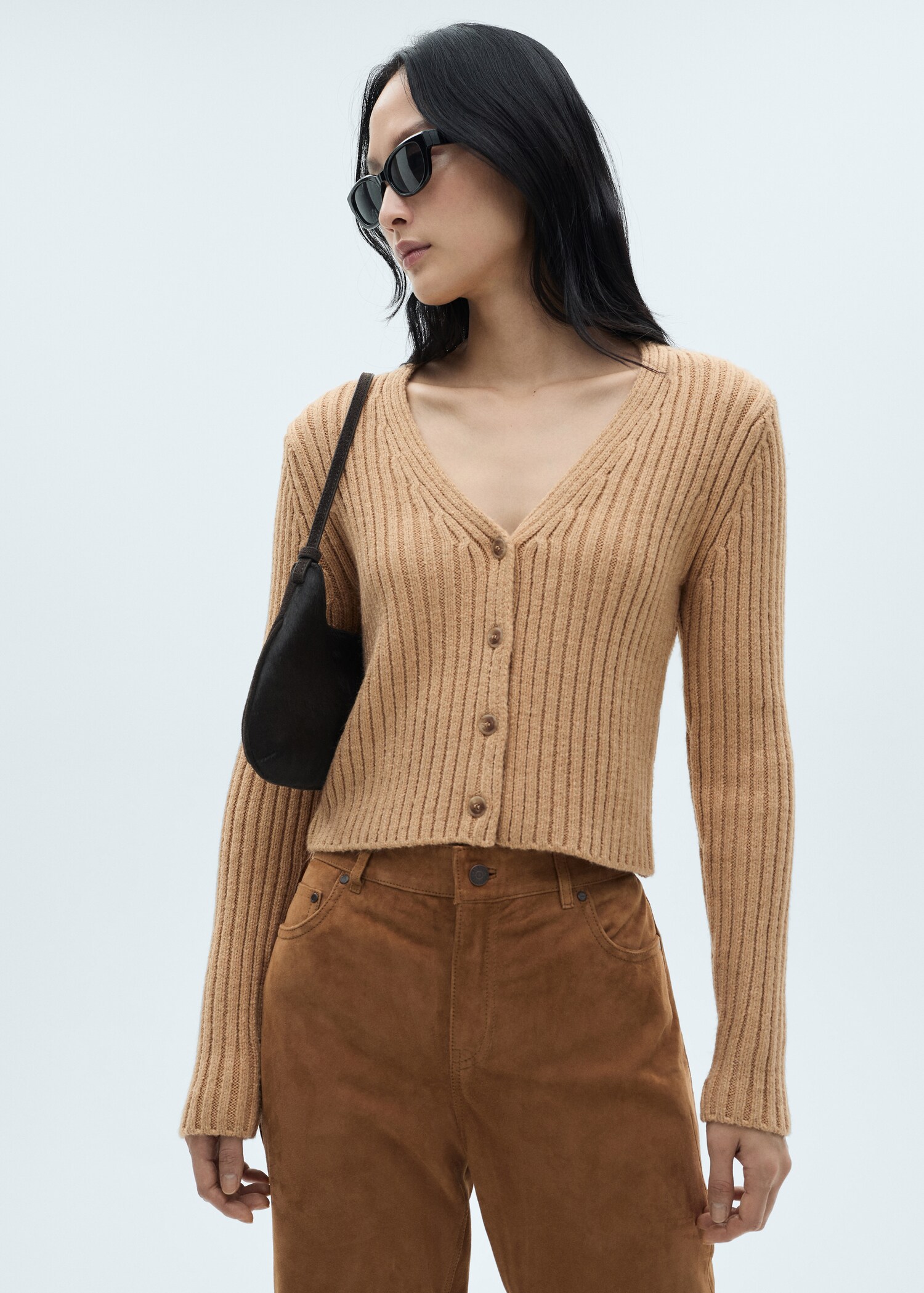 V-neck ribbed cardigan - Medium plane