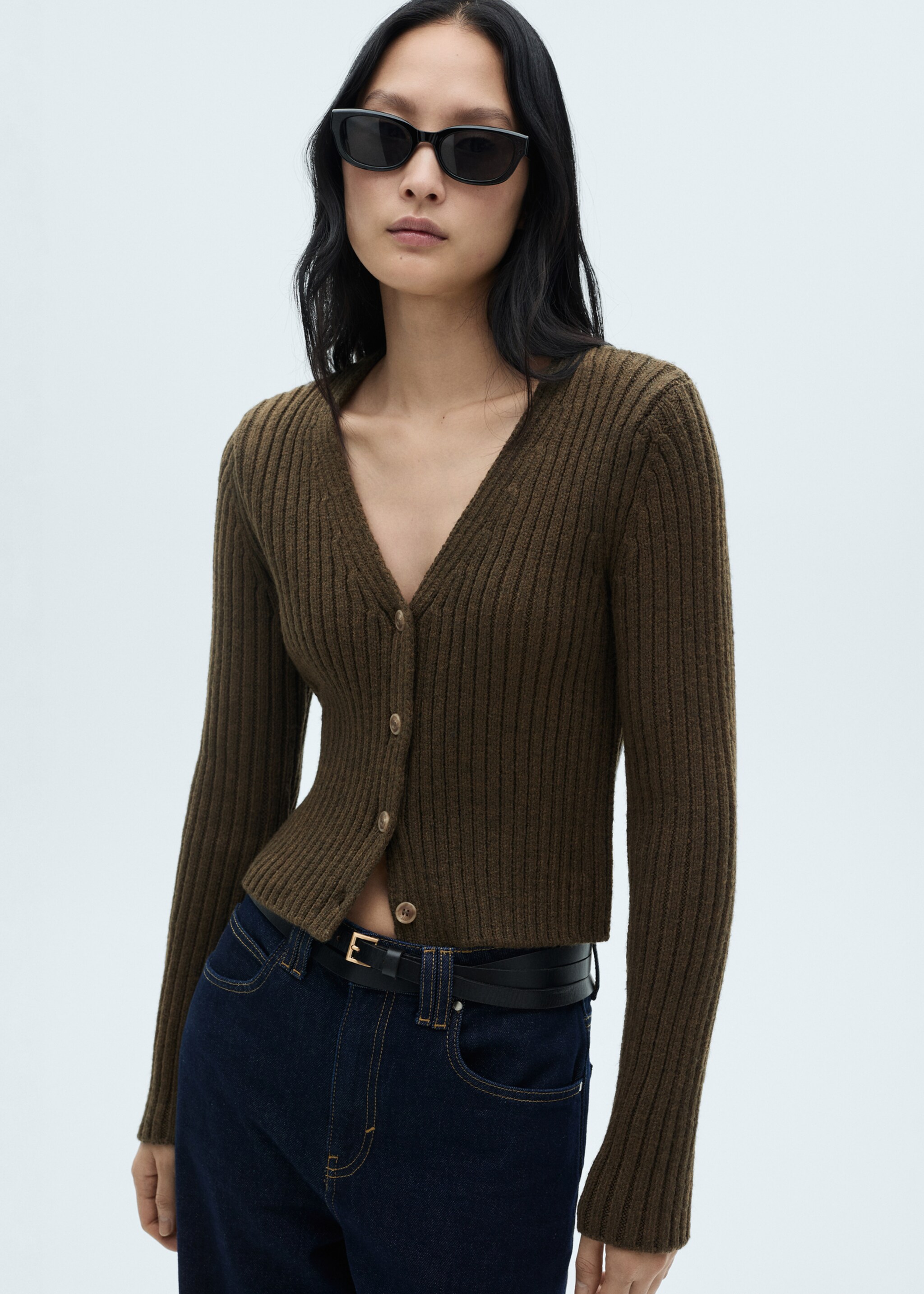 Cardigan maille côtelée col V - Plan moyen