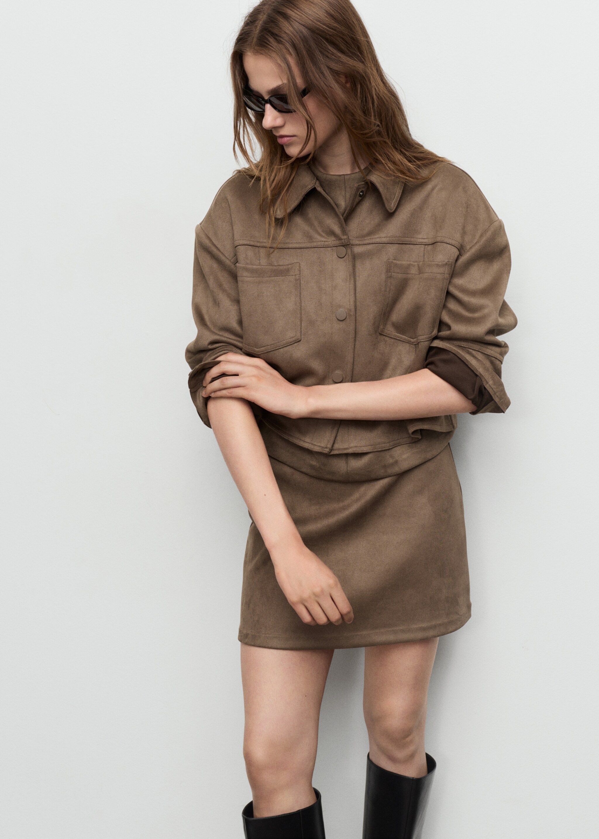 Leather-effect mini-skirt - Details of the article 1, Light/Pastel Brown. Ref: 17187759-00.