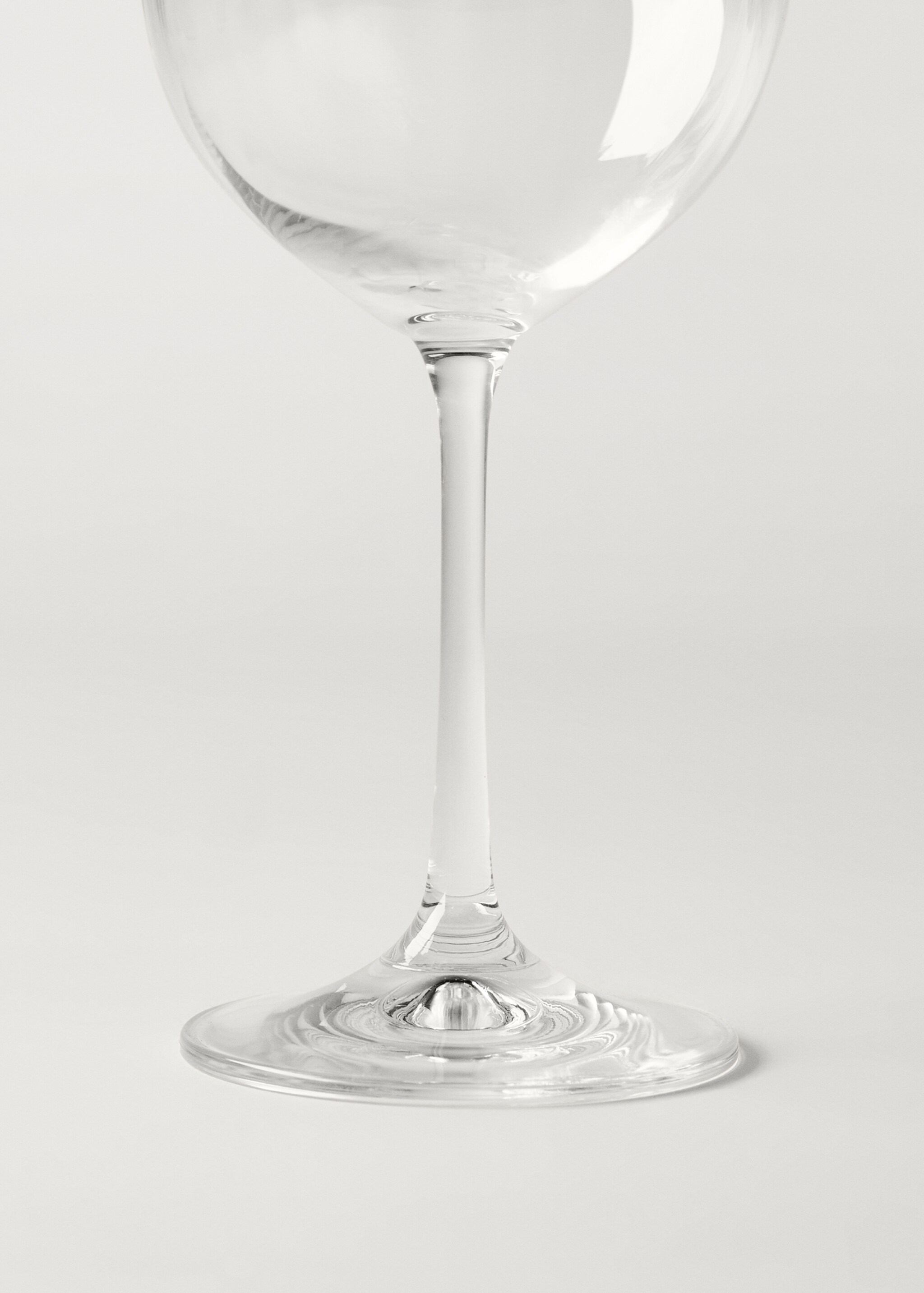 Kristallglas mit Streifenprägung - Detail des Artikels 2