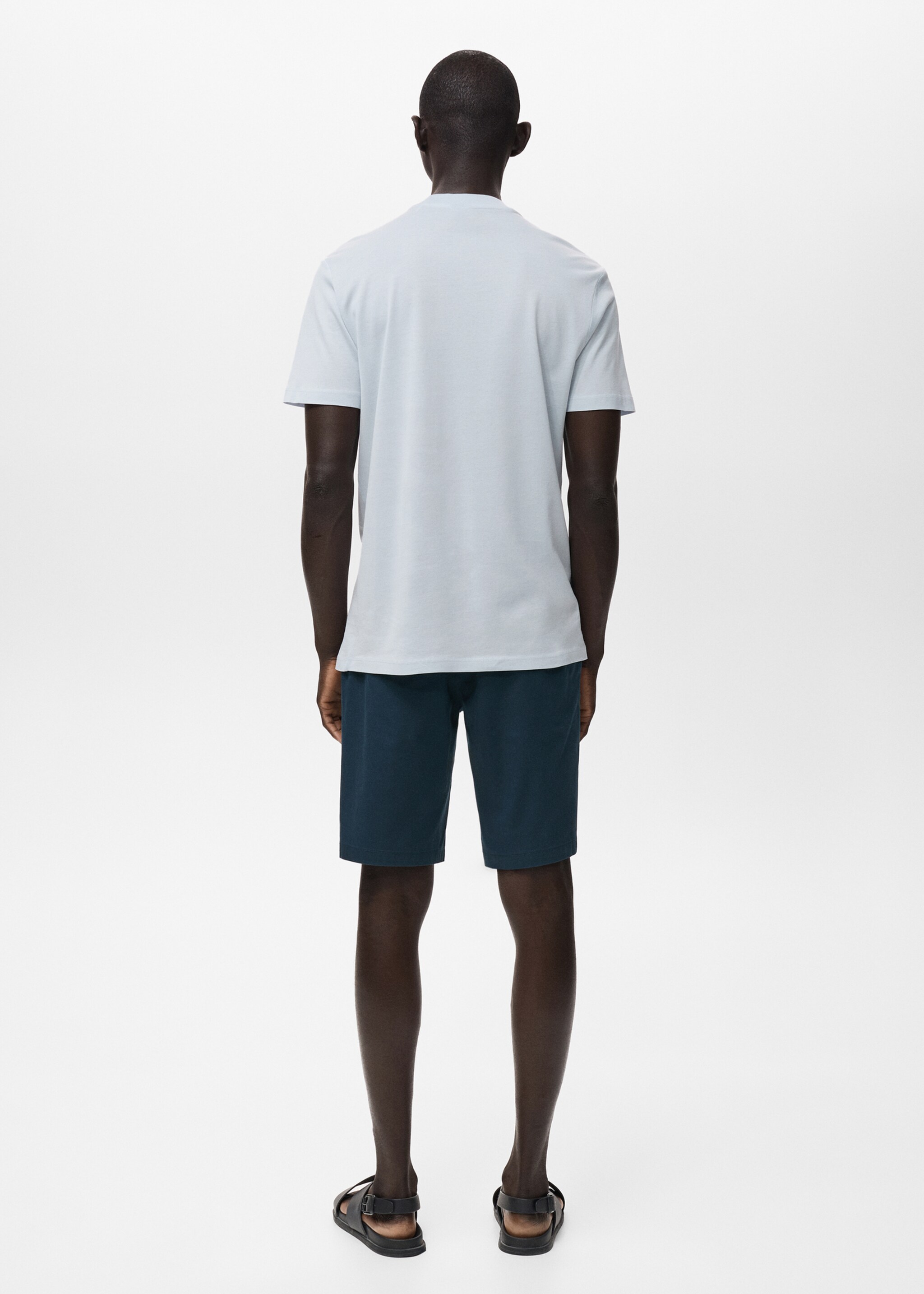 100% cotton slim-fit t-shirt - Reverse of the article
