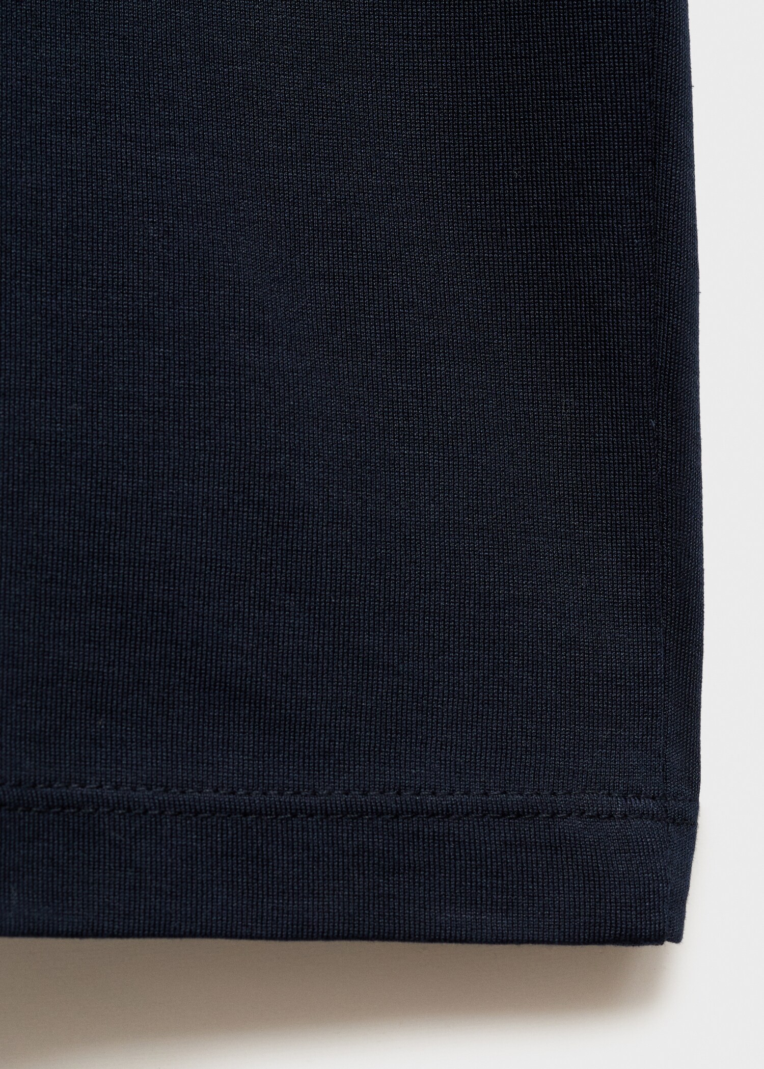 Slim-Fit-T-Shirt aus 100 % Baumwolle - Detail des Artikels 0
