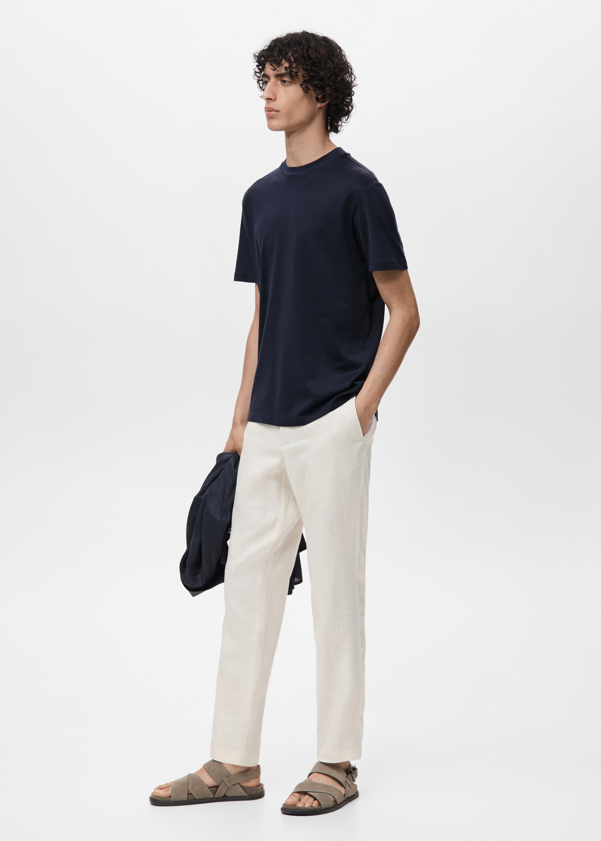 100% cotton slim-fit t-shirt - Details of the article 2