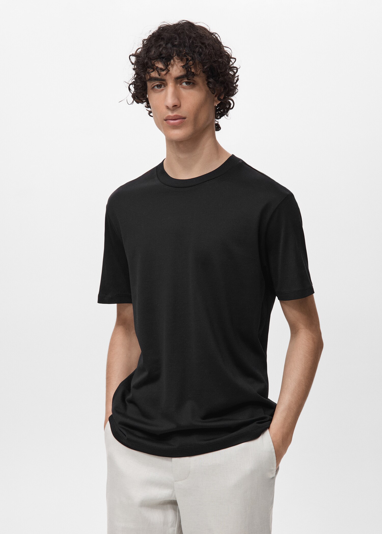 Camiseta 100% algodón slim fit - Plano medio