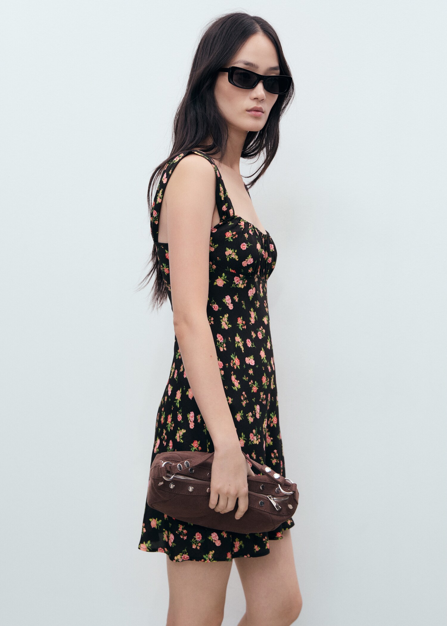 Short dress with ruched neckline - Medium plane