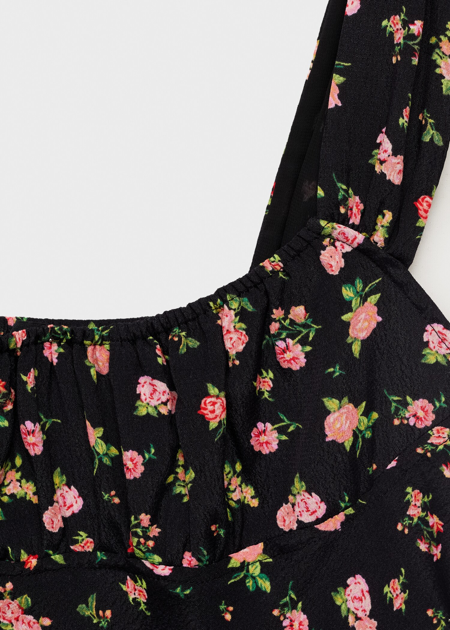 Short dress with ruched neckline - Details of the article 8