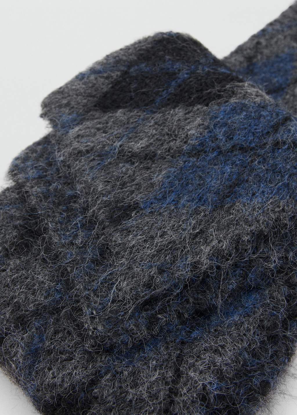 Mango Diamond Knit Scarf Blue