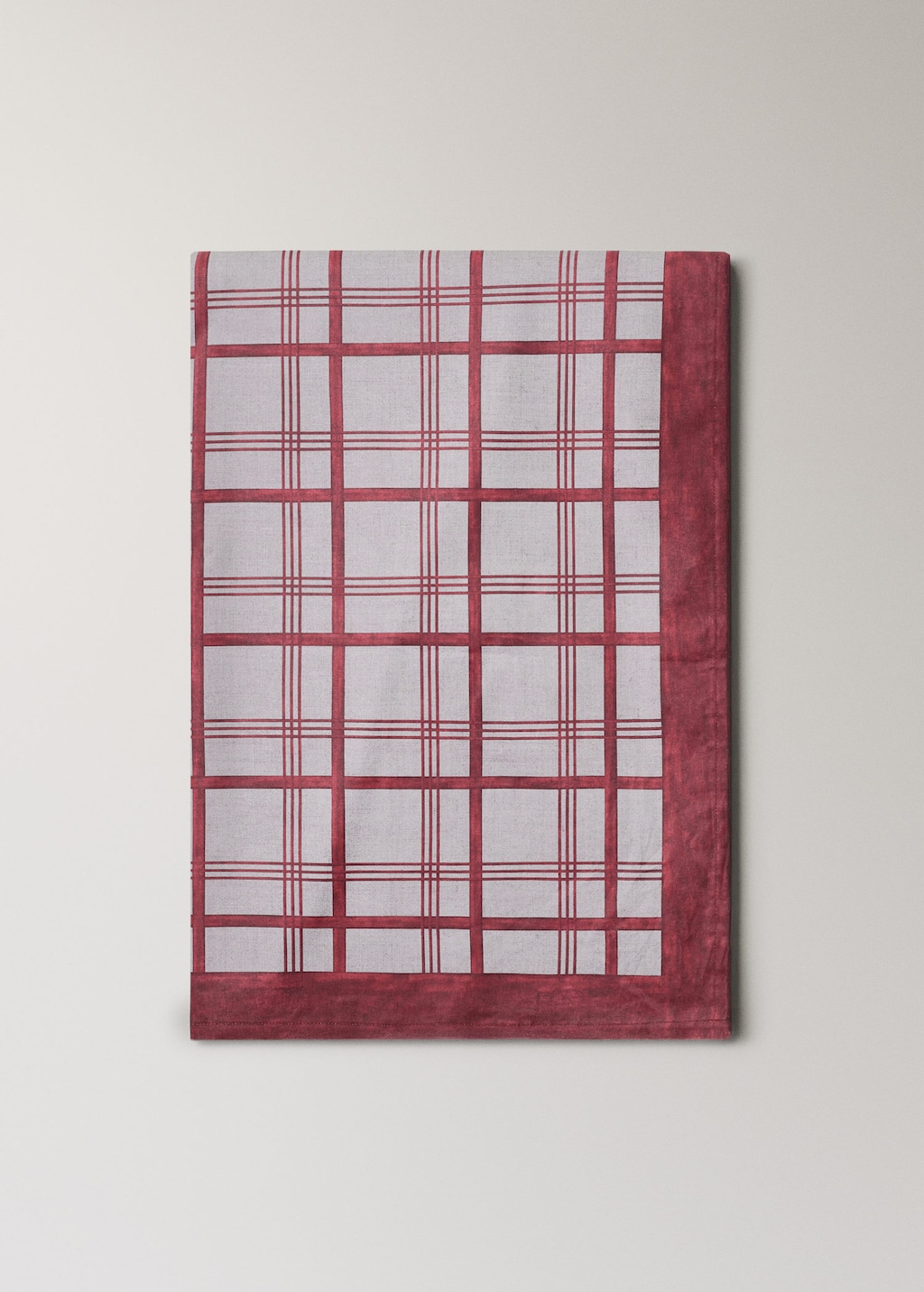 Mango Home Resin-coated Striped Tablecloth For 6 To 8 Diners Red