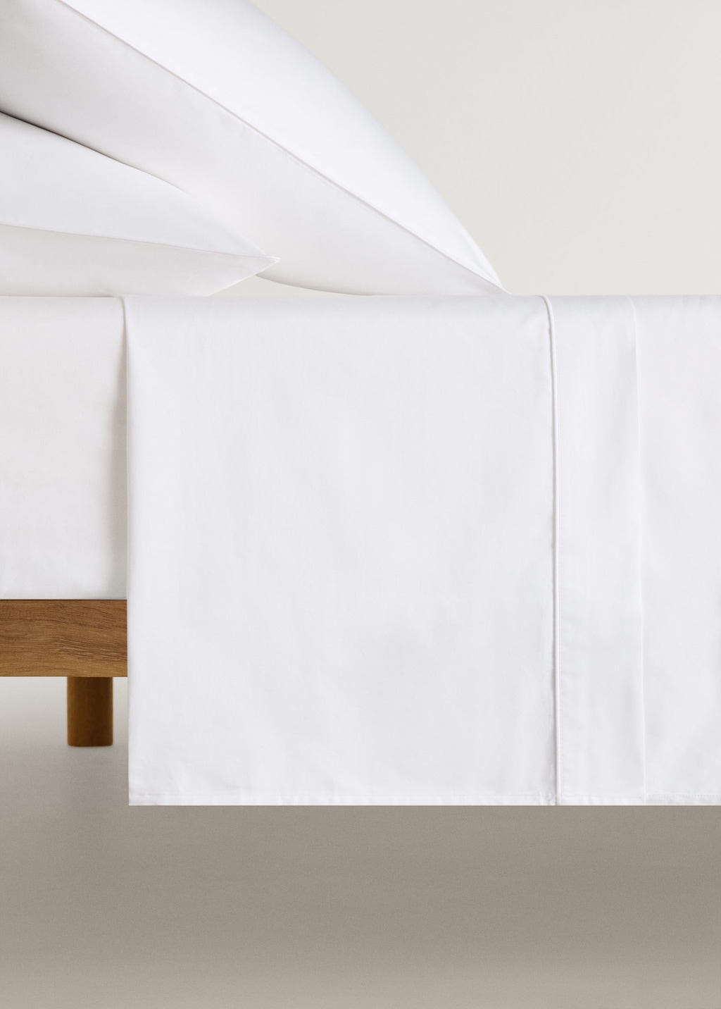 Mango Home Drap Plat Coton Satin 600 Fils Finition Liseré Lit 200 Cm Blanc - Home - Lit 200 Cm -  In White