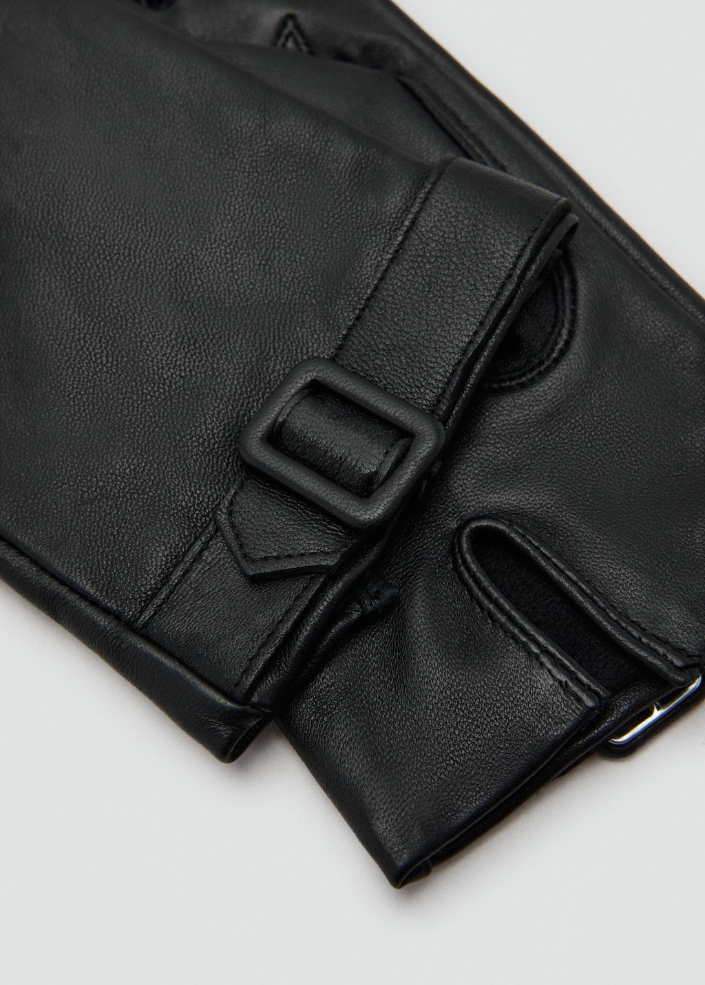 Mango Leather Gloves With Buckle Black In Brown