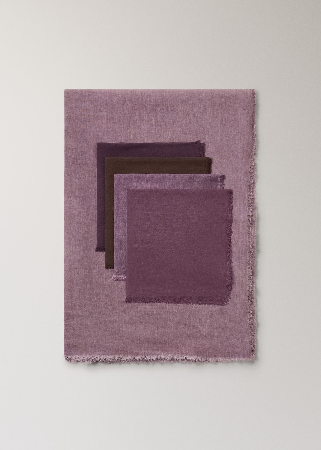 Mango Home Frayed Linen Tablecloth For 6-8 Diners Plum In Purple