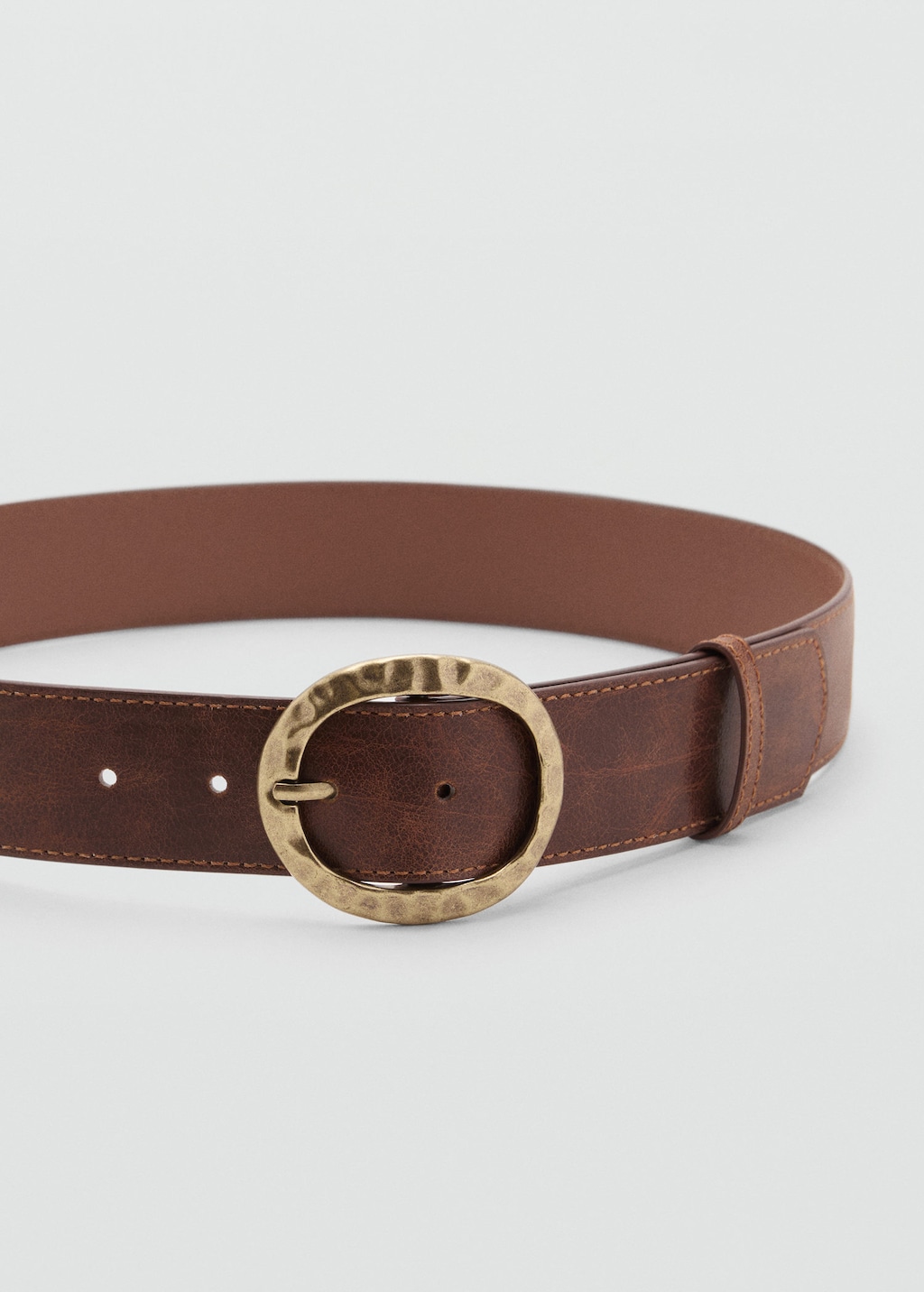 Textured belt with round buckle brown - Woman - S - MANGO