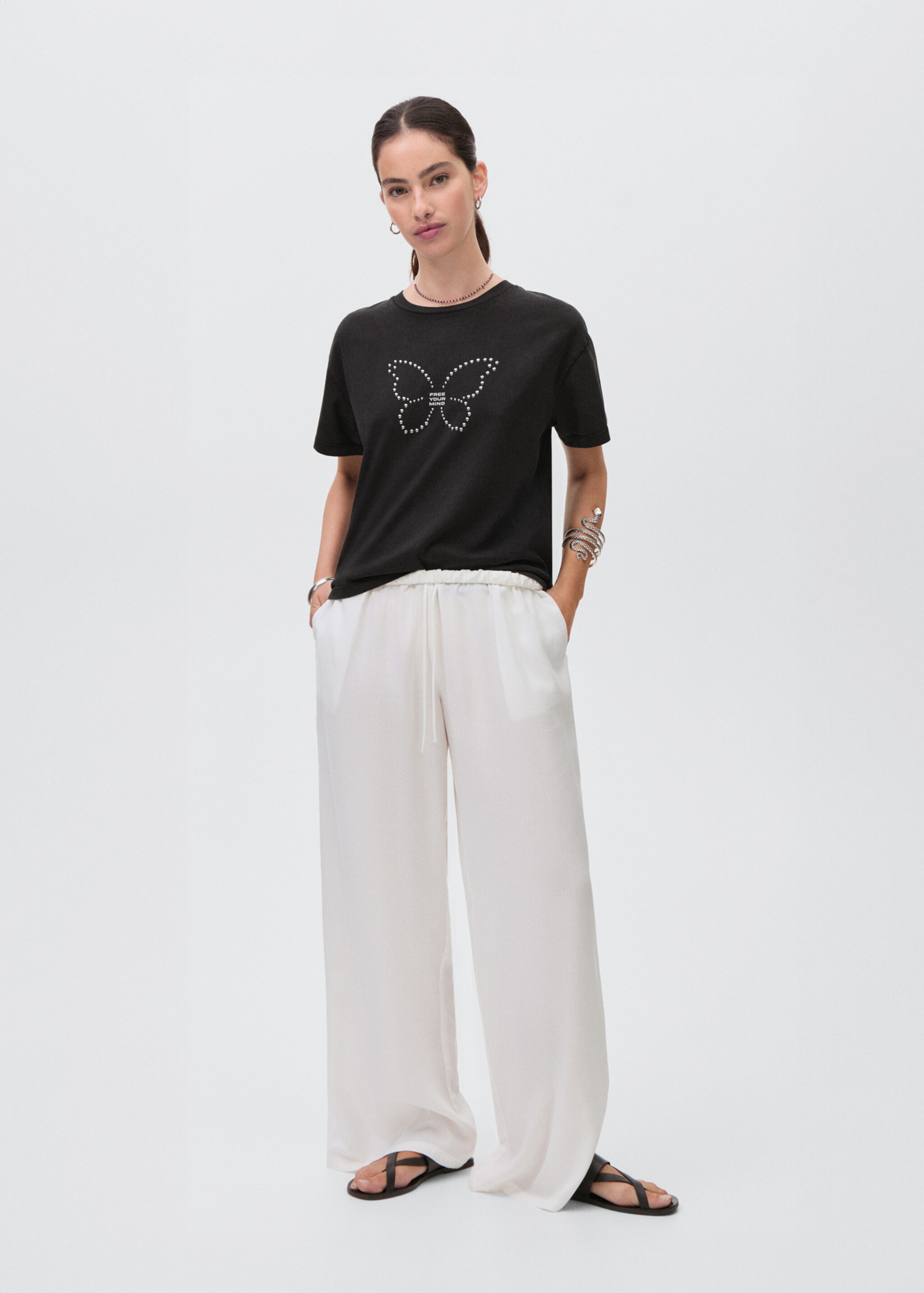 Appliqués butterfly t-shirt - General plane