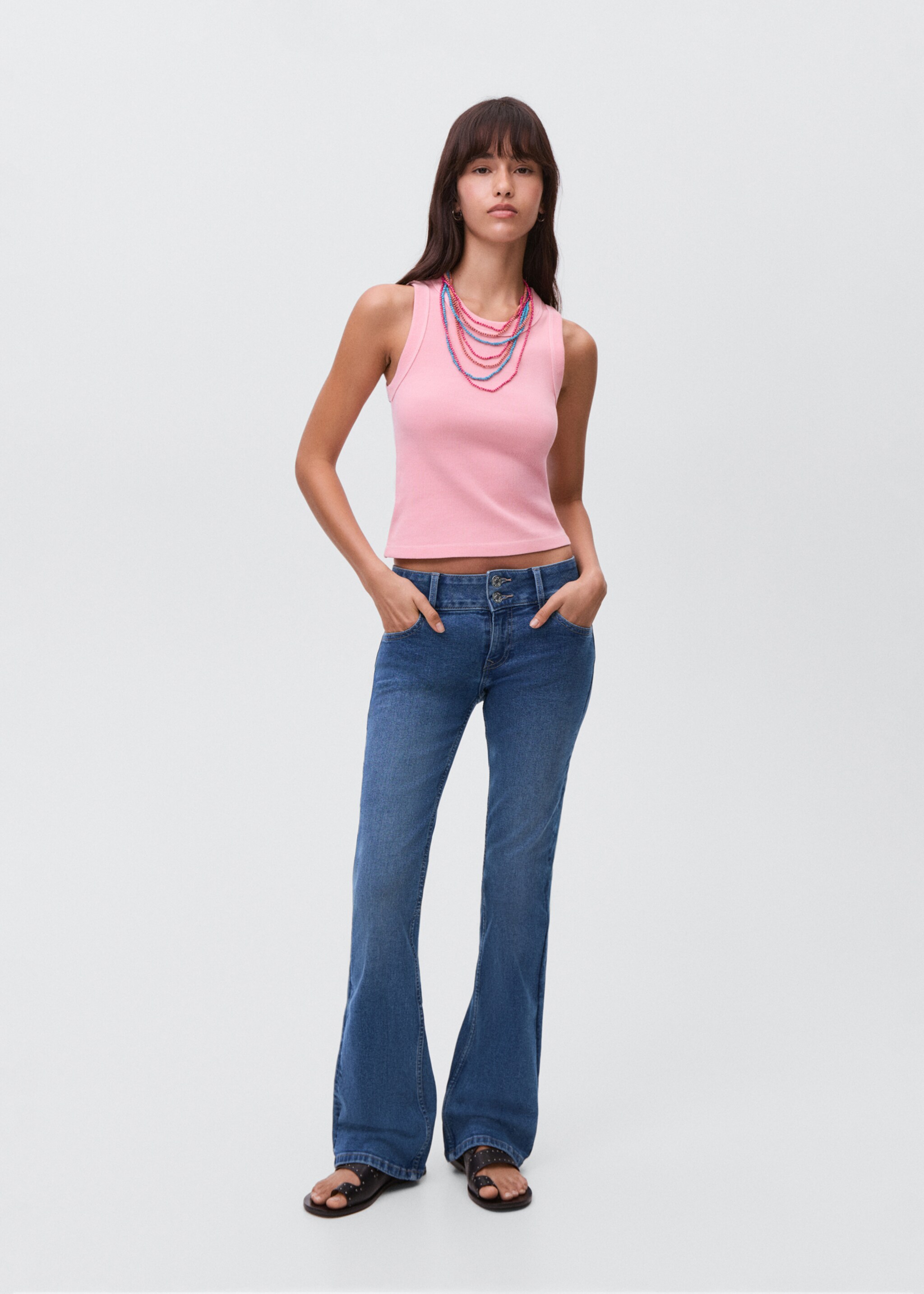 Low-waist flared jeans - General plane