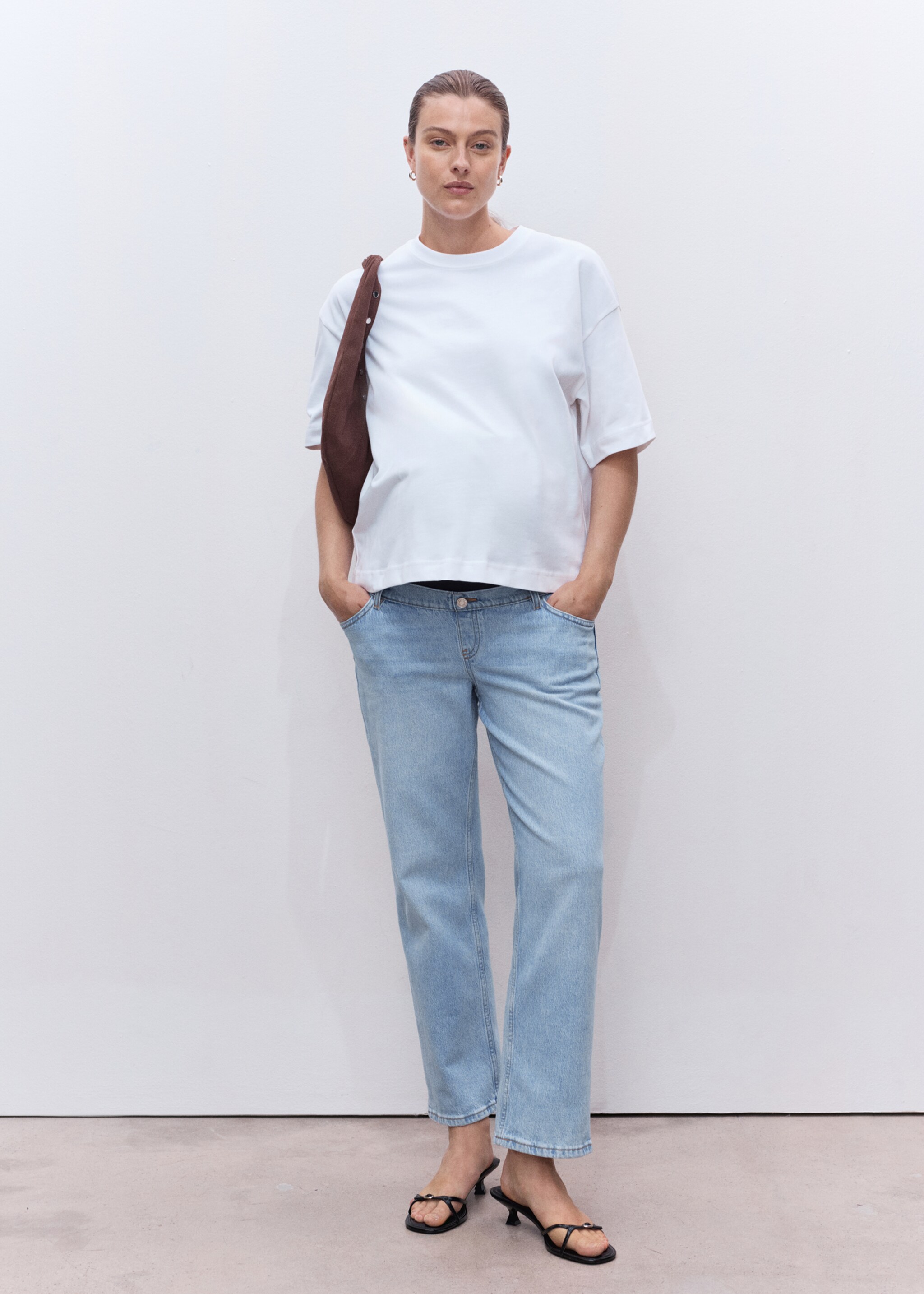 Maternity Straight Jeans - General plane