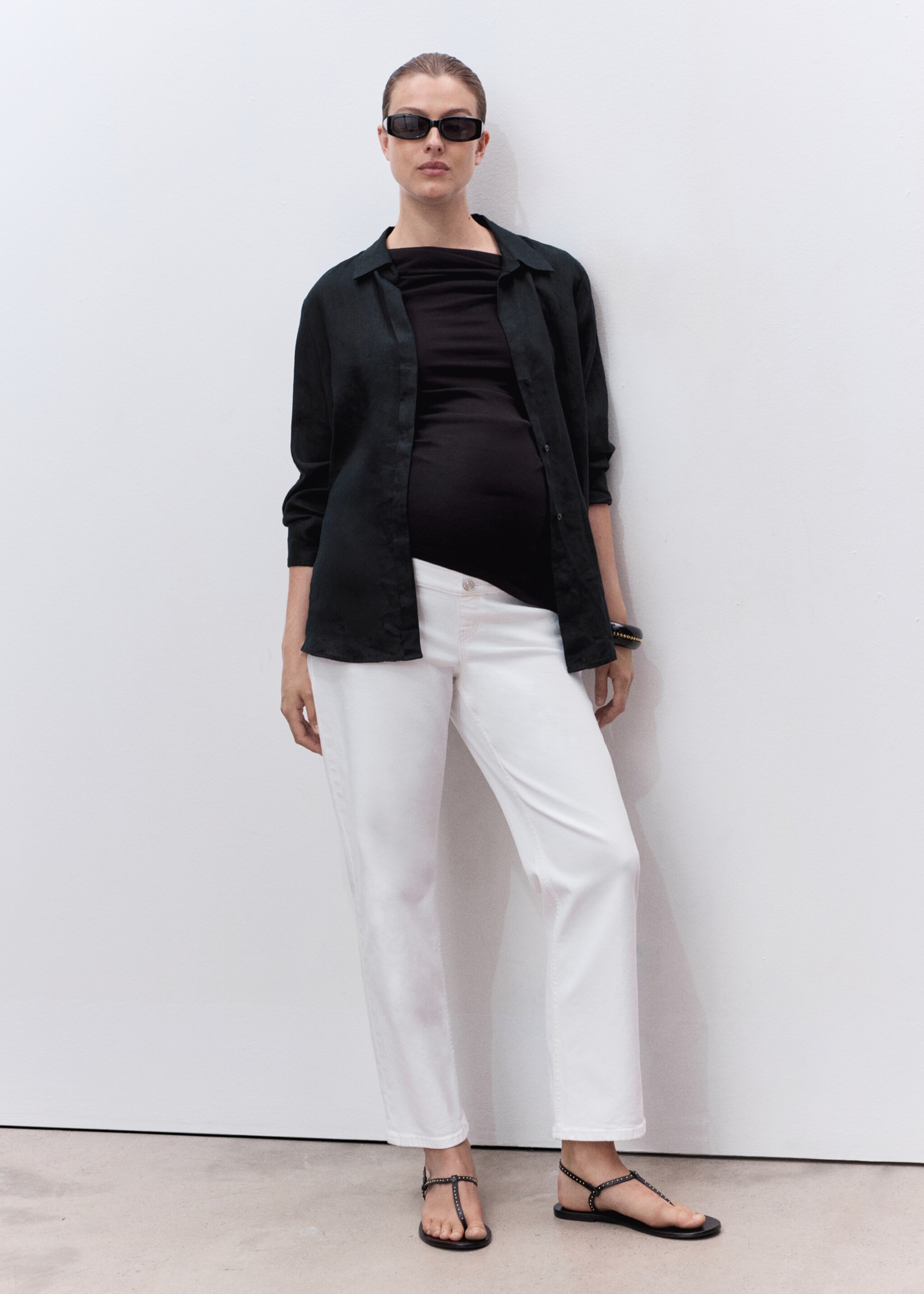 Maternity Straight Jeans - General plane
