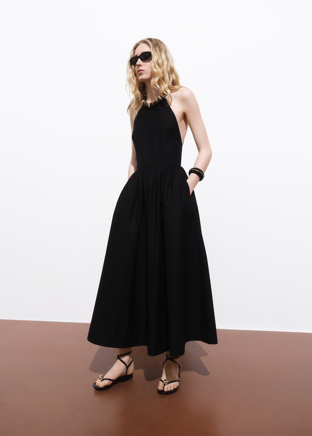 Halter dress with crossed back - image 2