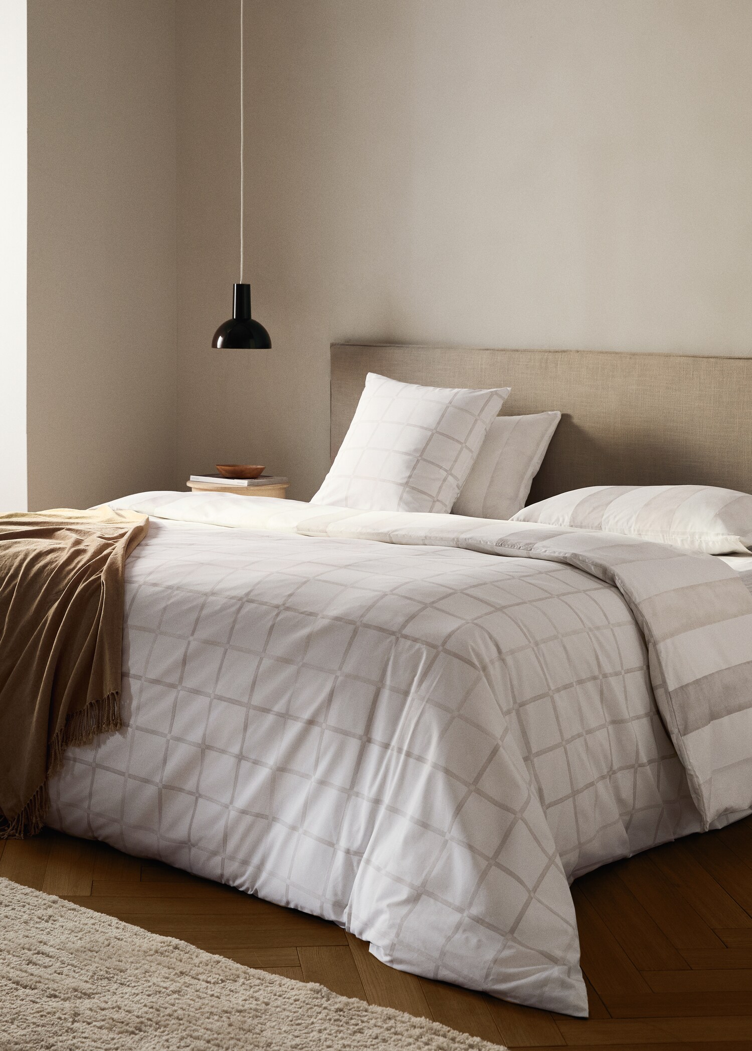 Reversible percale cotton duvet cover with stripes and checks 180/200 cm - General plane
