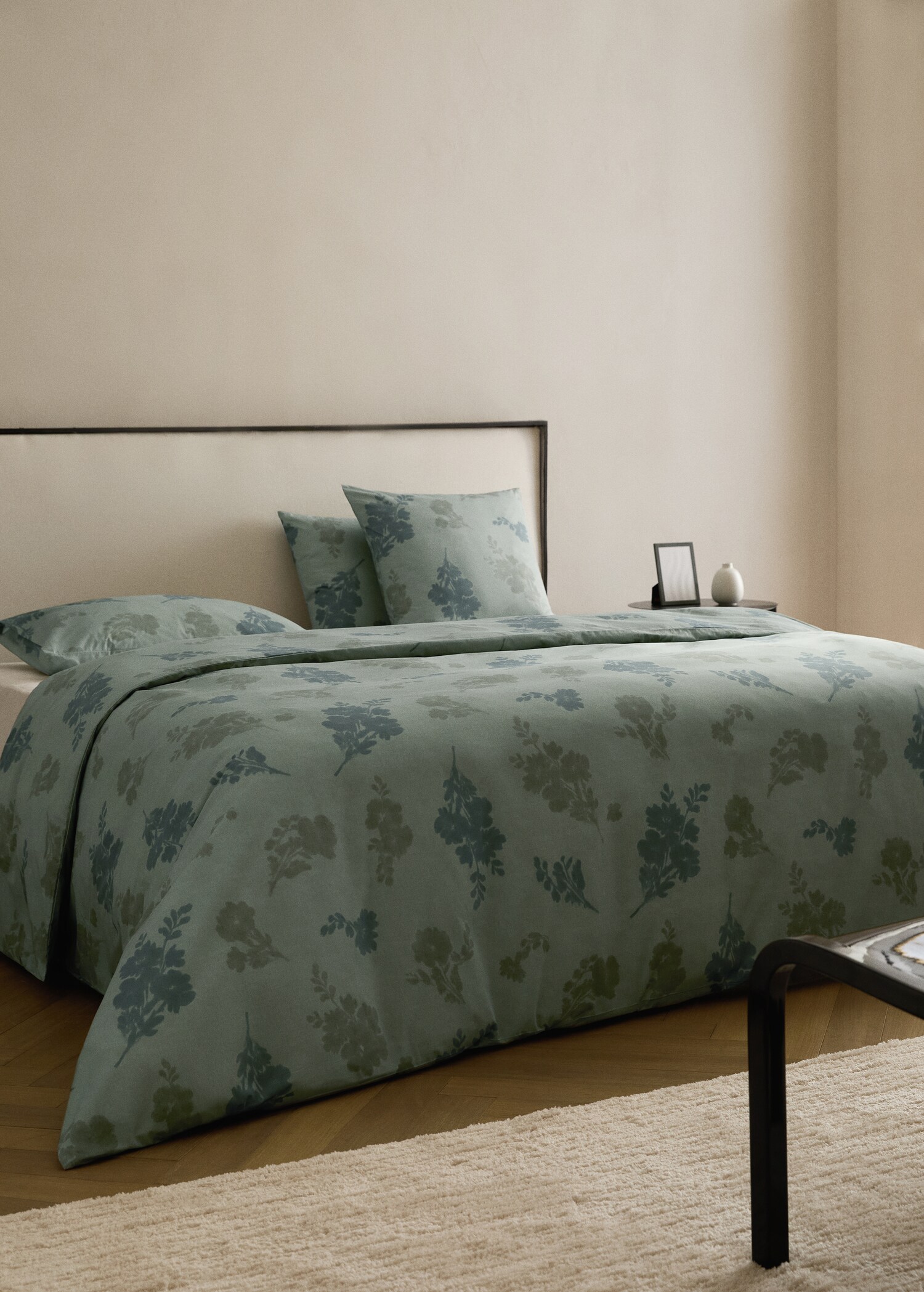 Percale cotton duvet cover 200 thread count faded flower design for bed size 135/140 cm - General plane