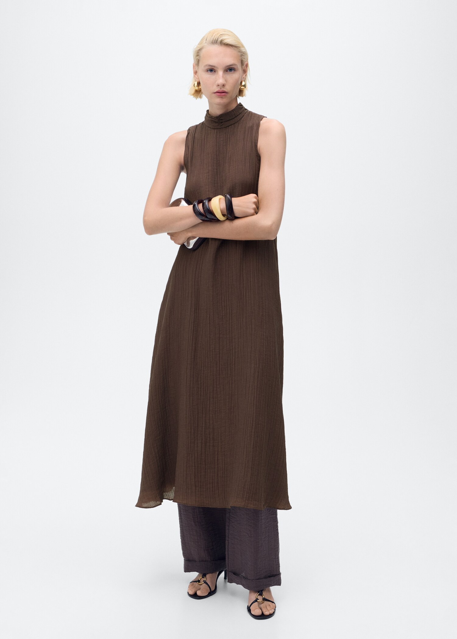 Abito in lyocell con collo halter - Piano generale