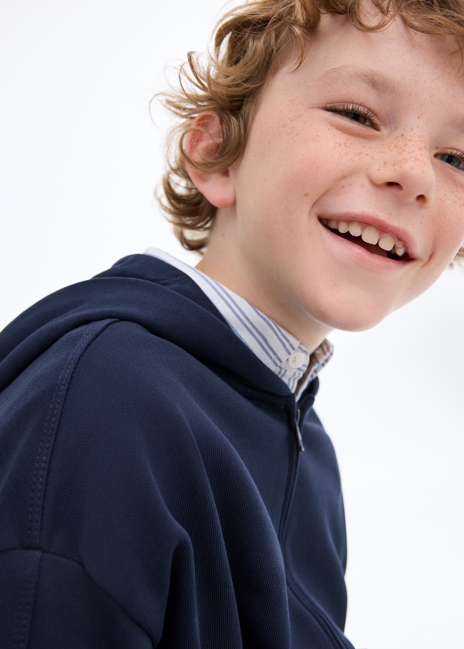 Sweat-shirt zippé à capuche - Plan général