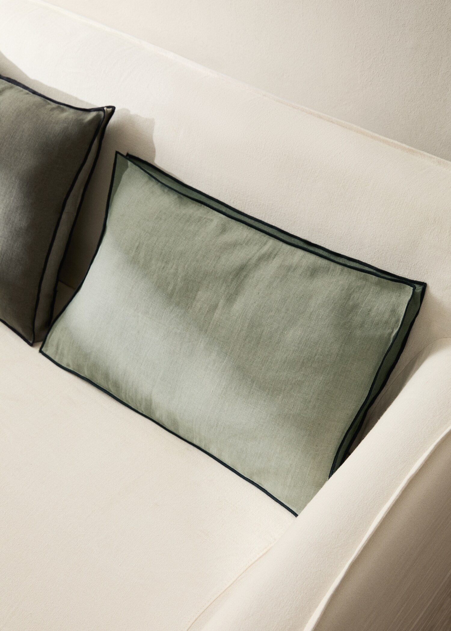Linen cushion cover bicolour 40x60 cm - Total bildeutsnitt