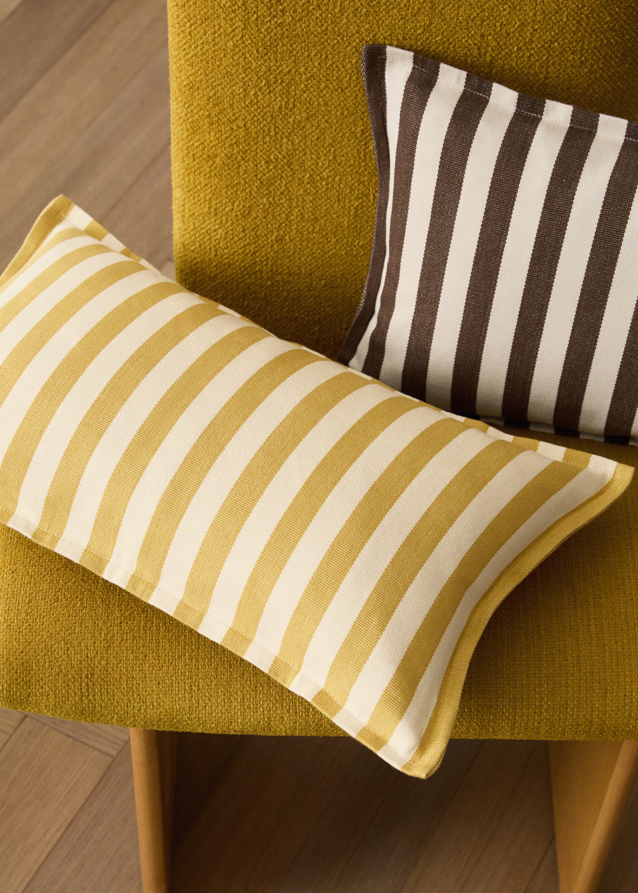 Cotton two-tone cushion cover with woven stripes 30x50 cm - General plane