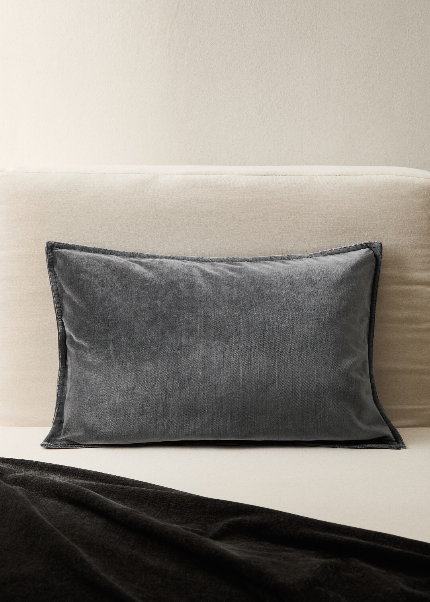Velvet cushion cover 40x60 cm - General plane