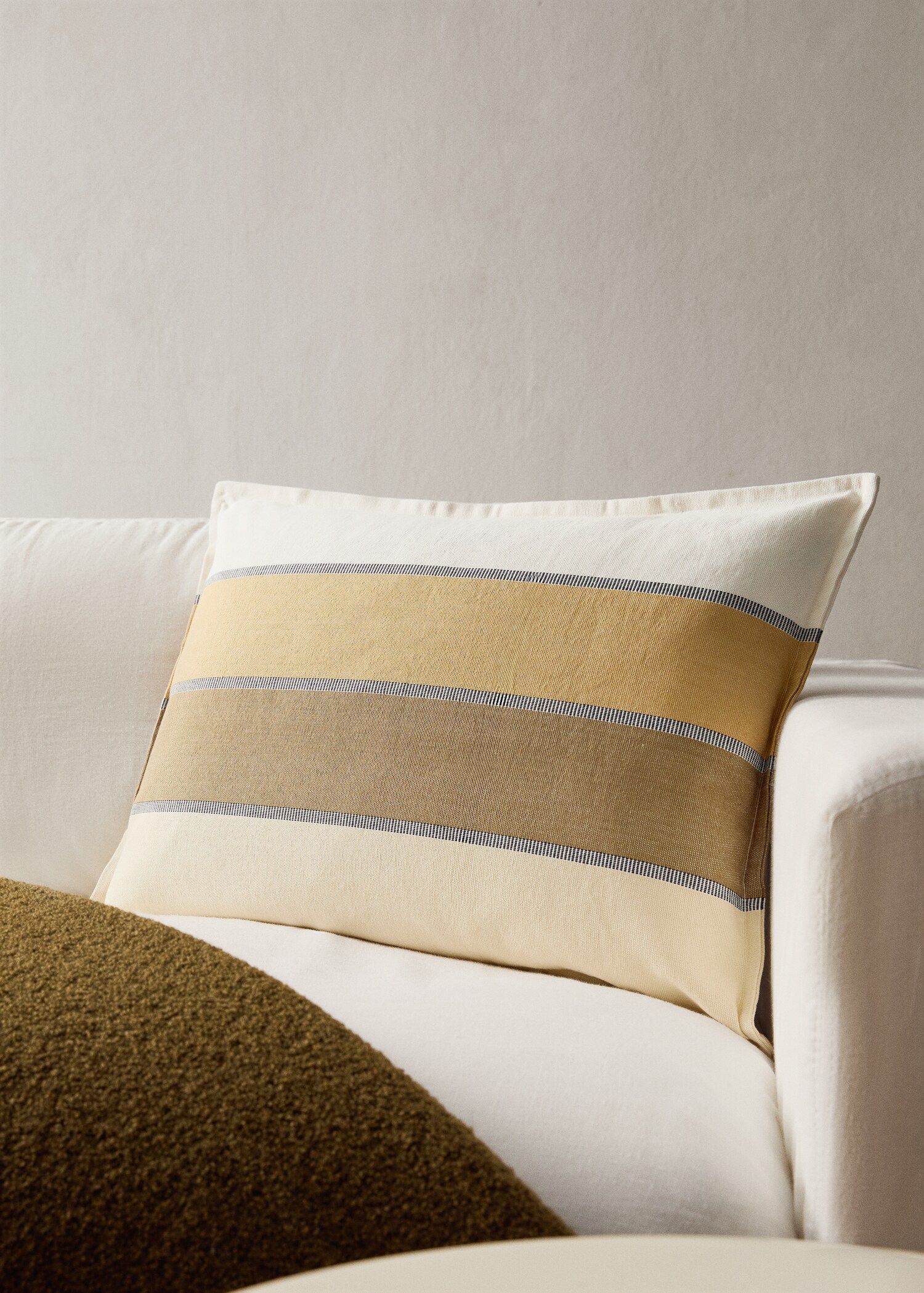 Cotton striped cushion cover 40x60 cm - General plane