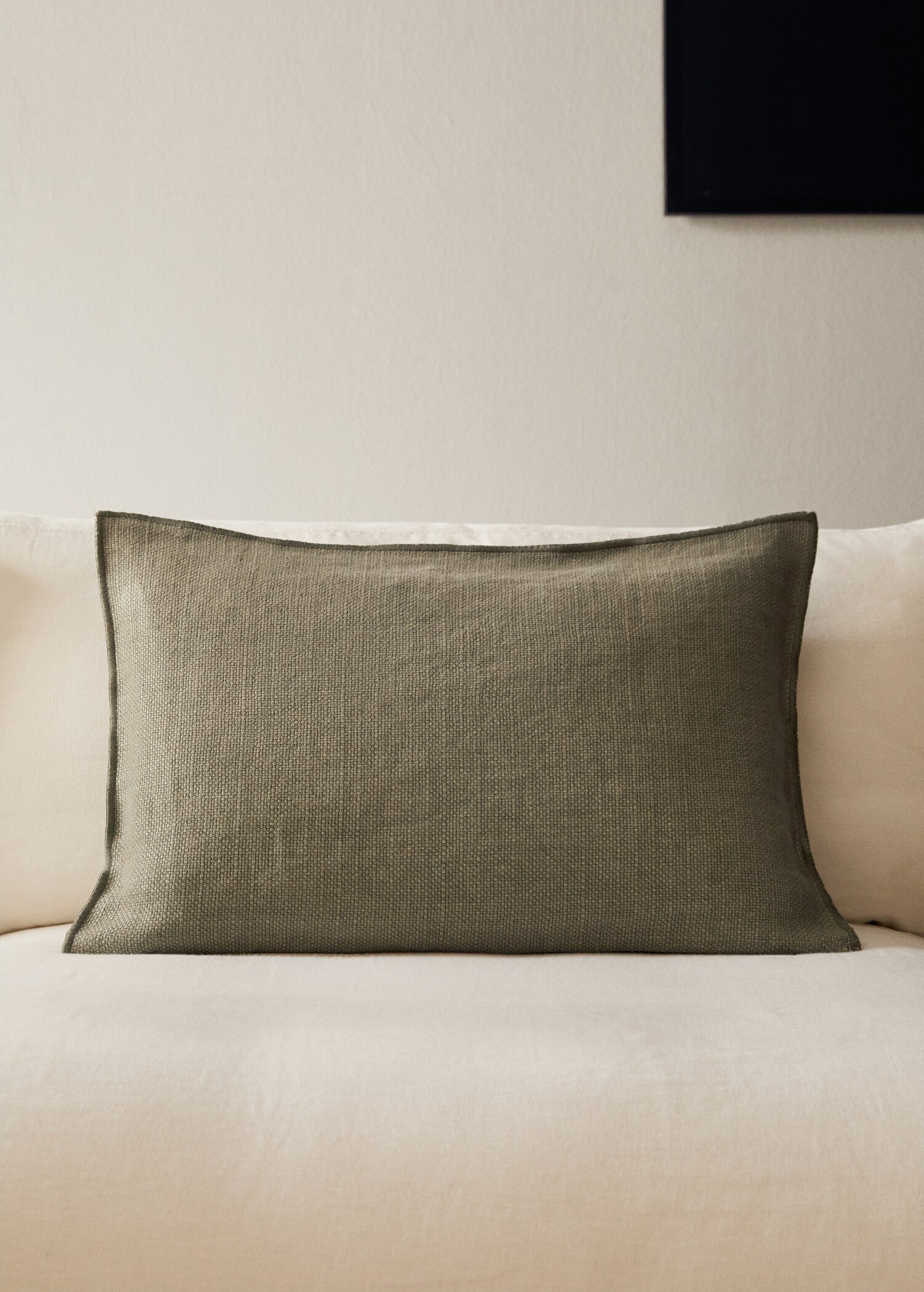 Cushion case mathew - General plane