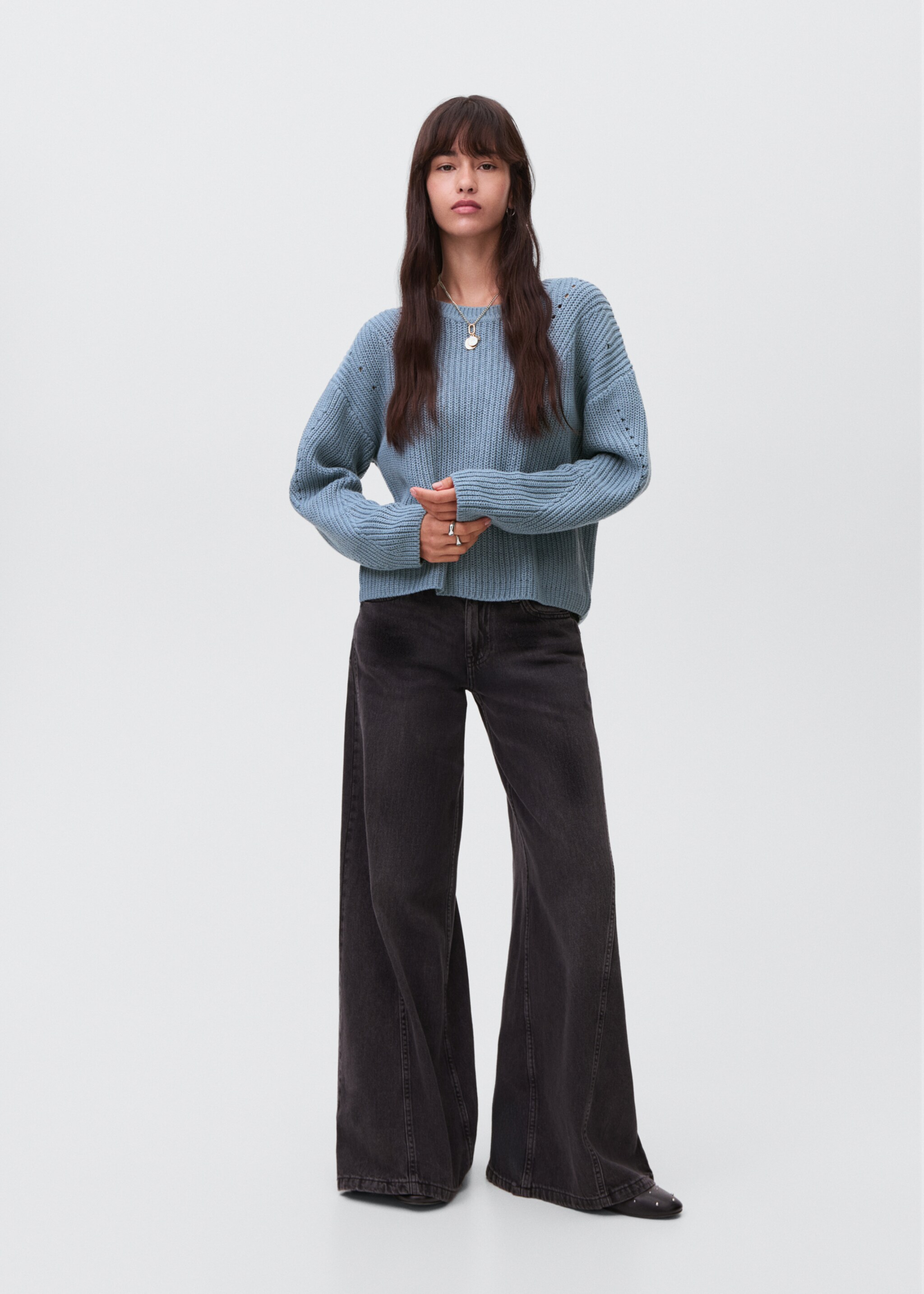 Oversize knit sweater - General plane