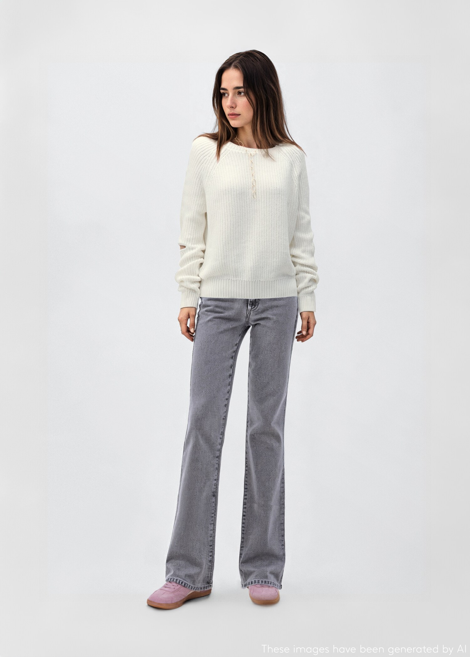 Knitted sweater with openings - General plane