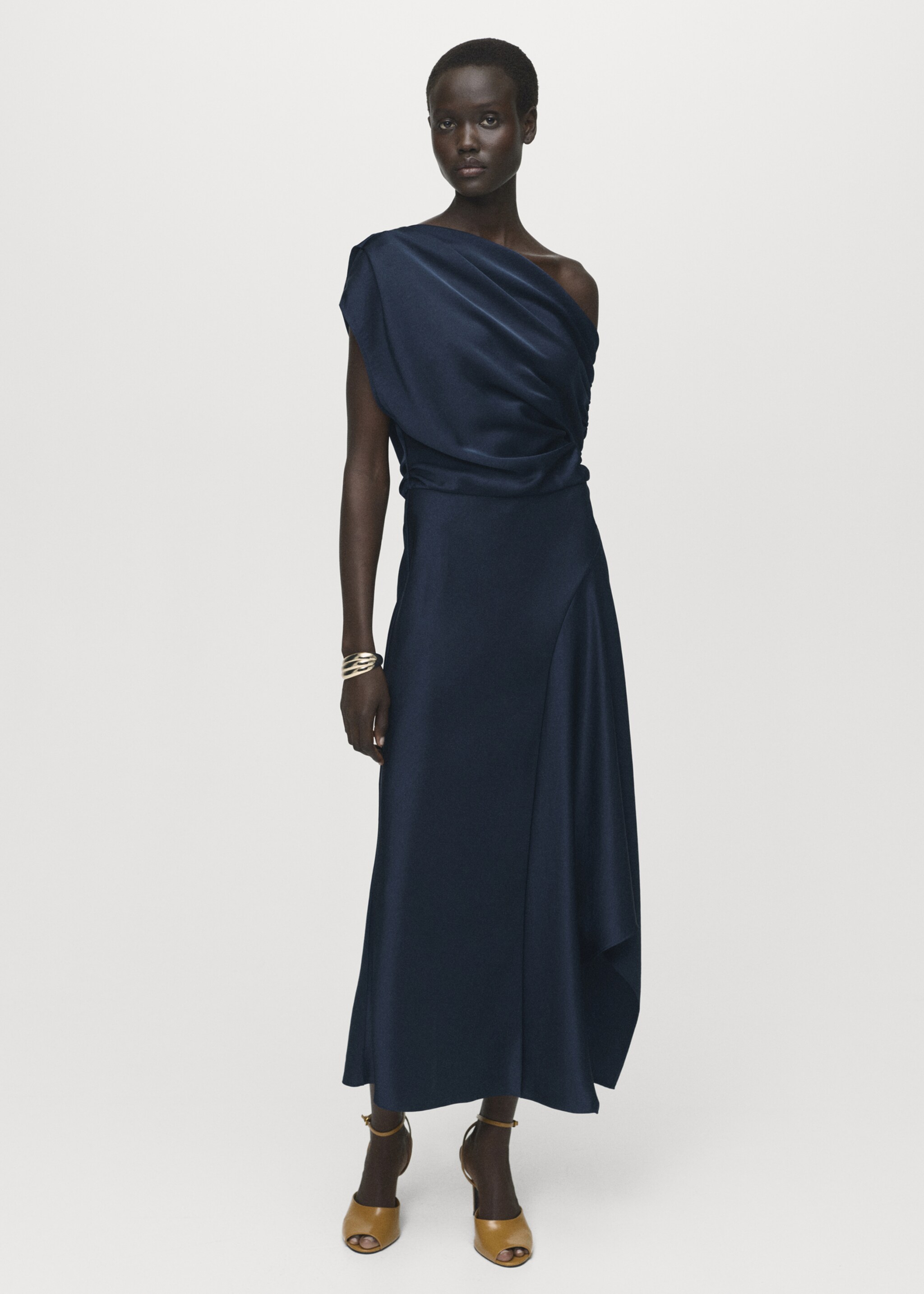Asymmetrical satin dress - General plane, Night Blue. Ref: 17004091-00.