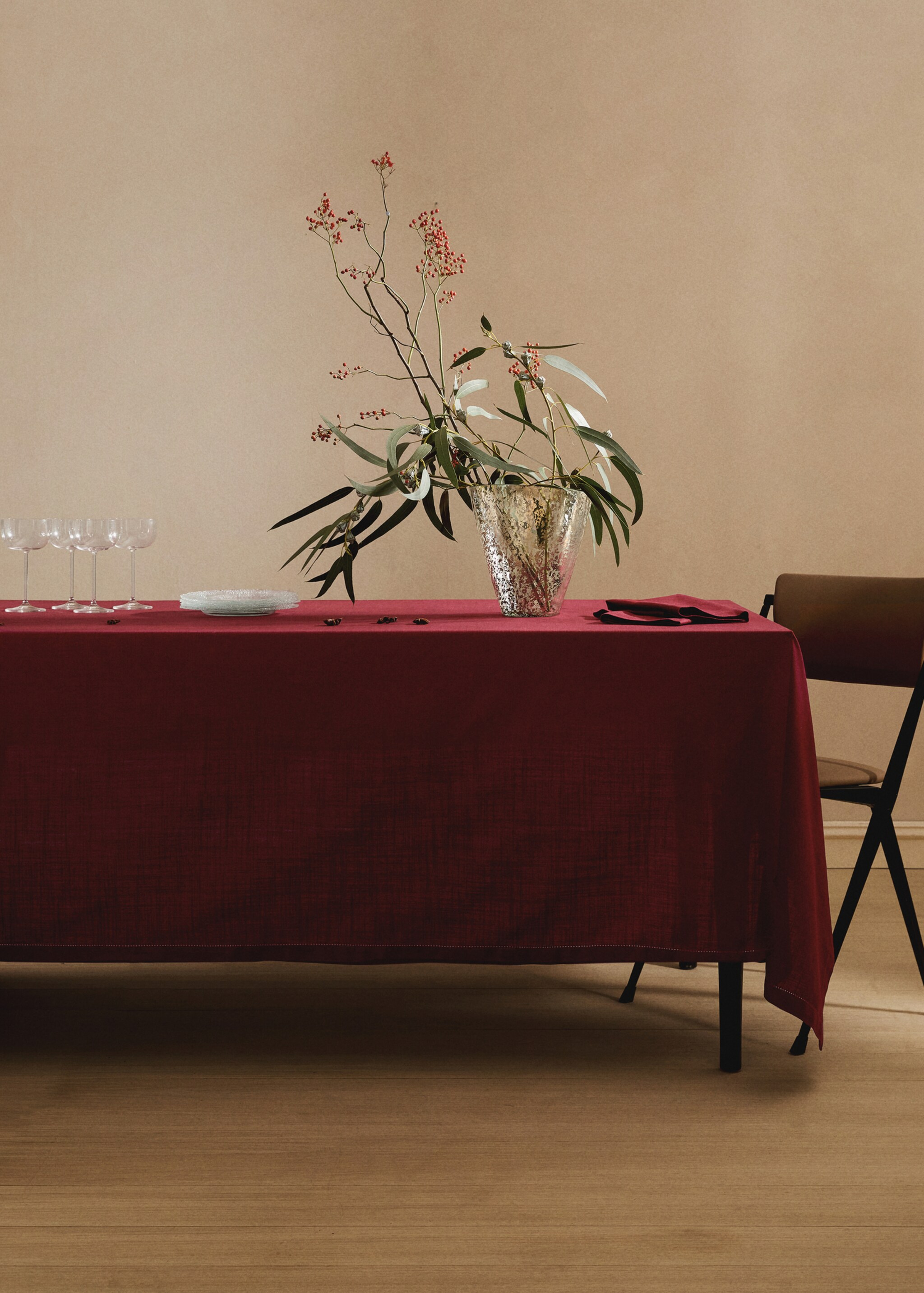 Бавовняна скатертина з мережкою на 2-4 особи - Загальний план, Червоний. Ref: 17004147-00.