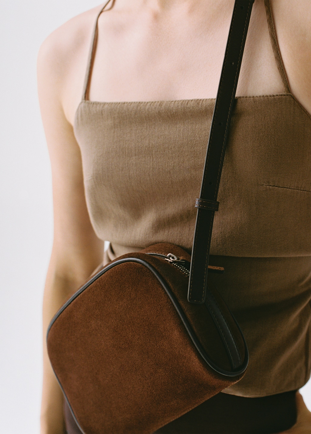 Suede leather shoulder bag - image 4