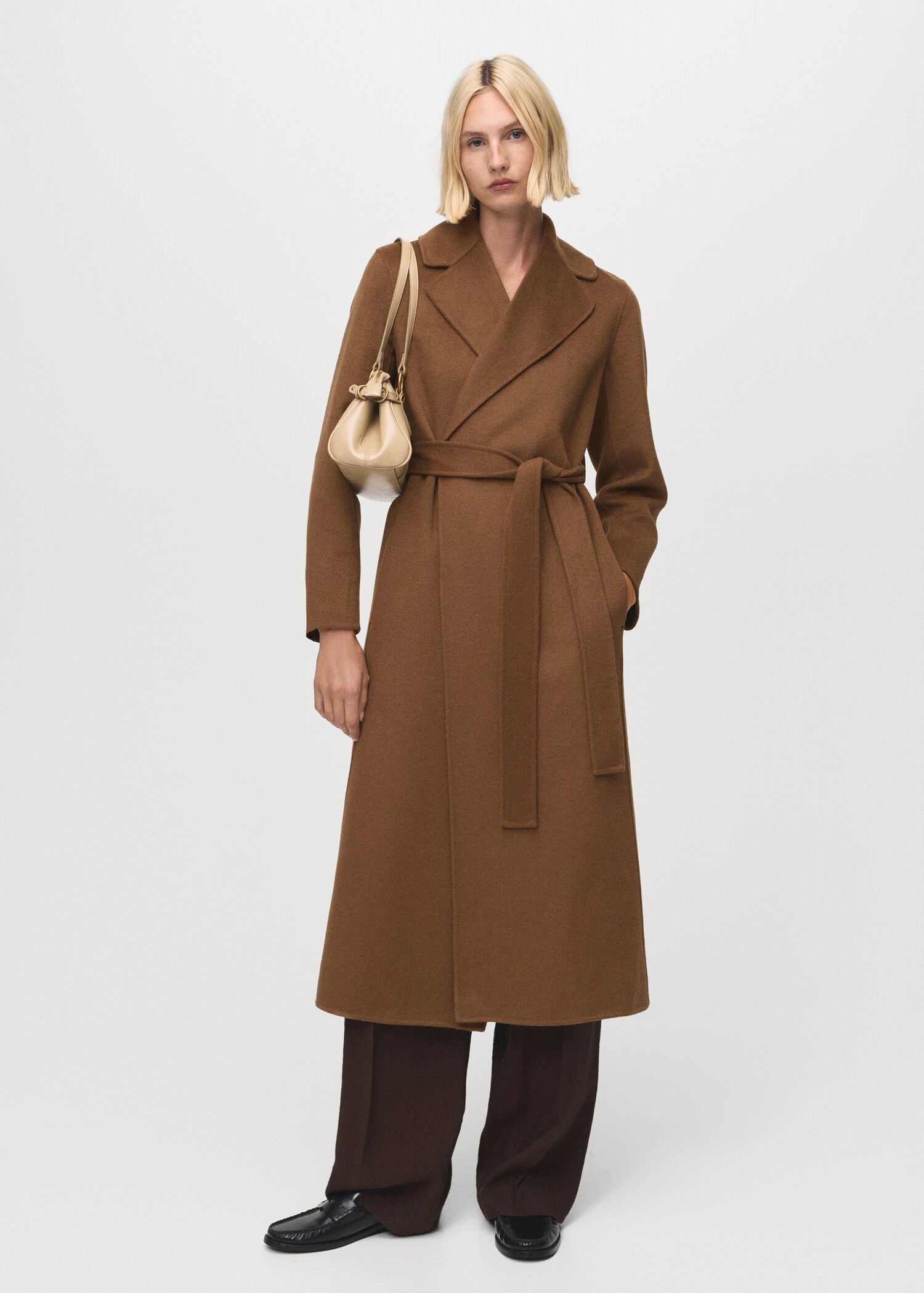 Coat batin - General plane