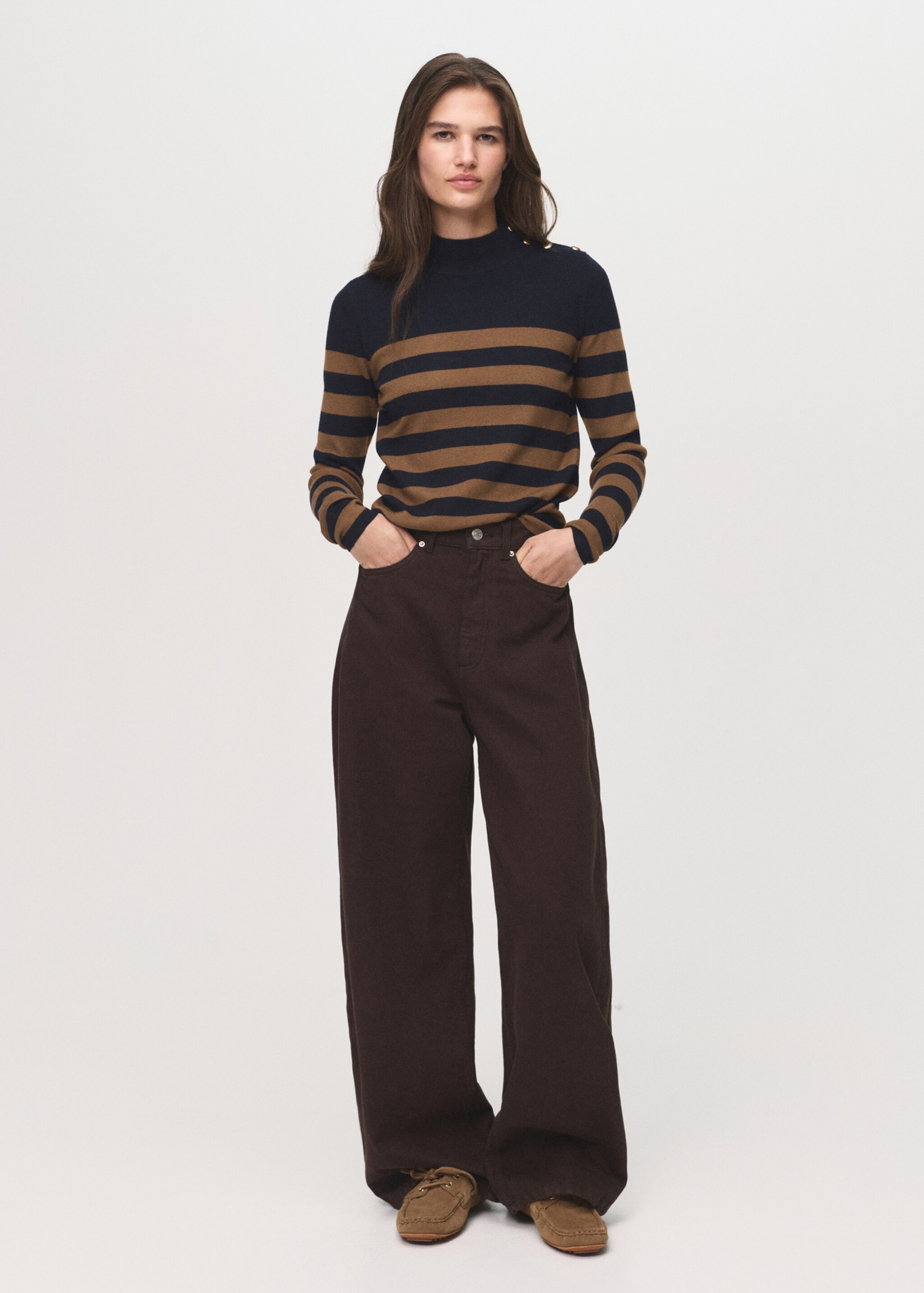Perkins-neck sweater with button - General plane, Tobacco Brown. Ref: 17005824-00.