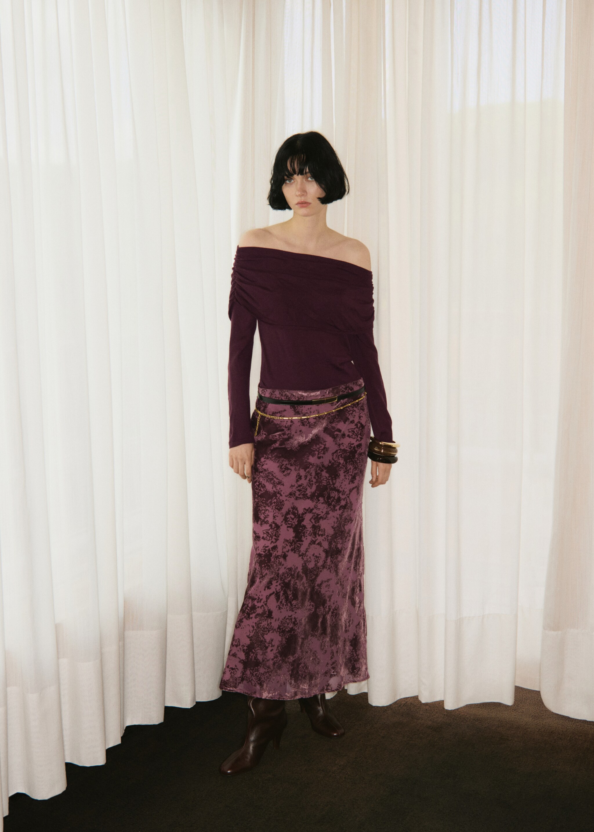 Fitted sweater with draped neckline - General plane, Wine. Ref: 17005840-00.