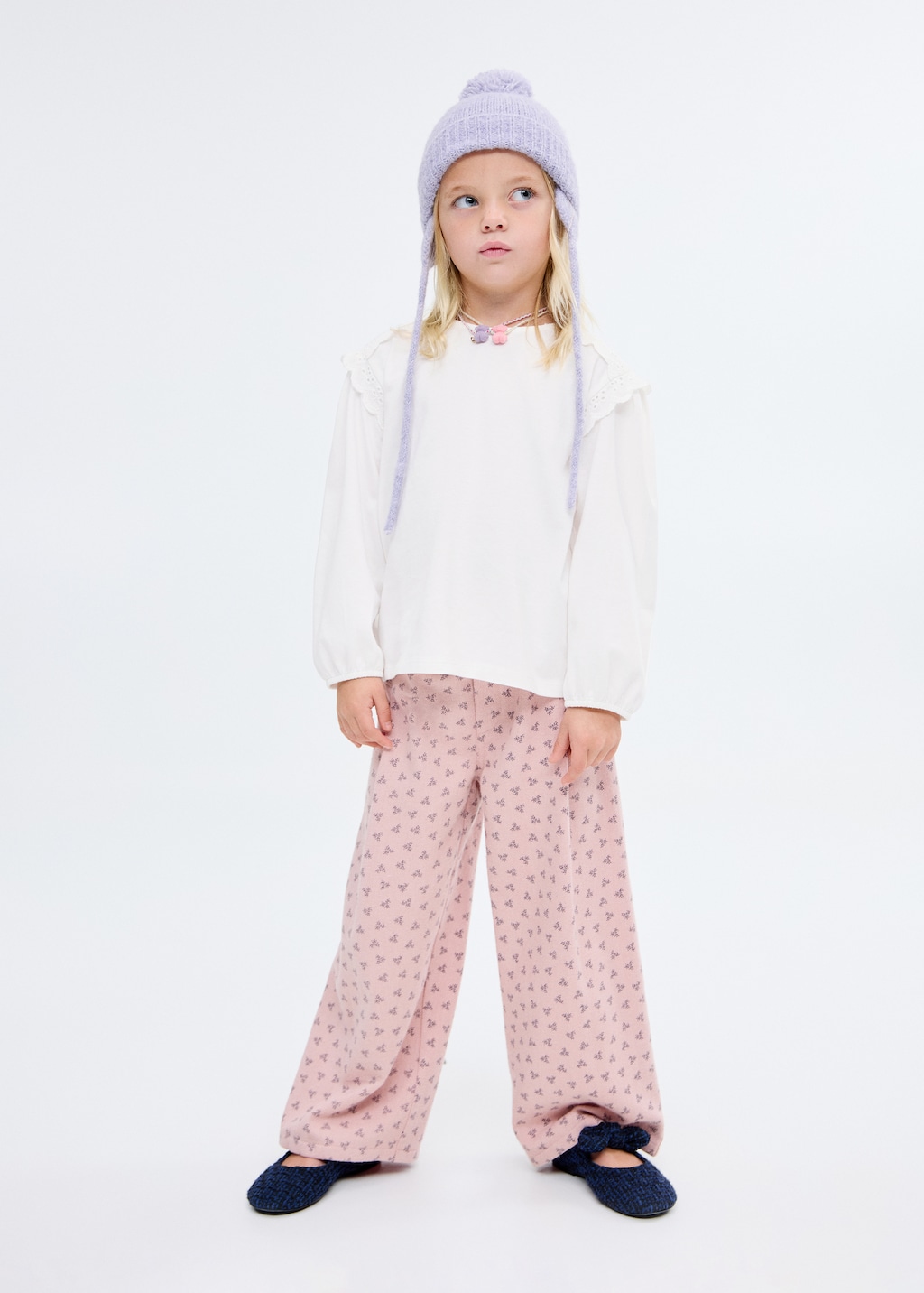 T-shirt with lace details