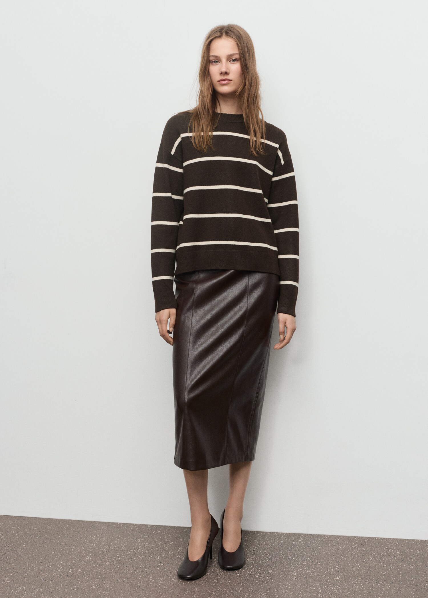 Knit striped sweater - General plane