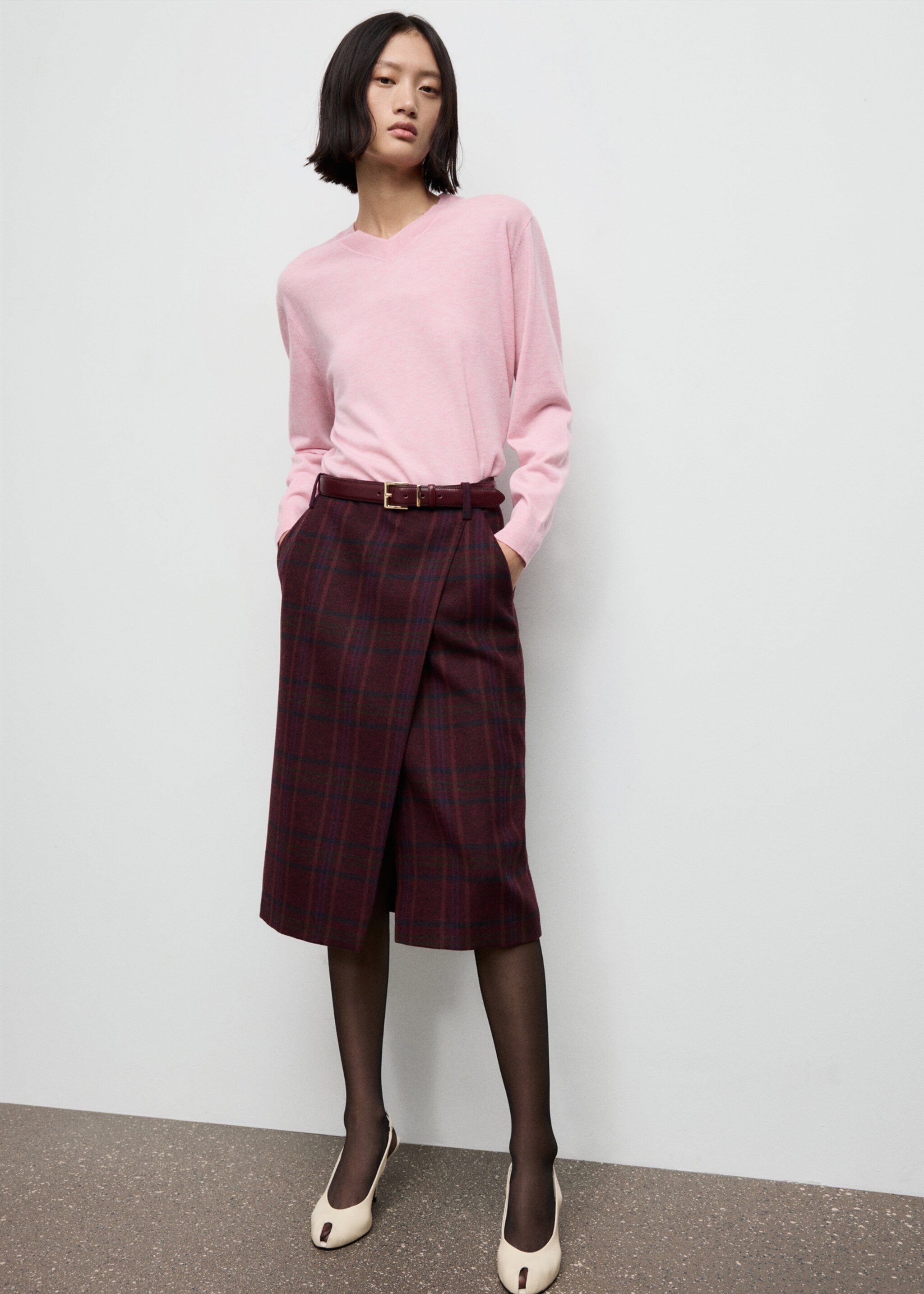 Jersey punto cuello pico - Plano general, Rosa. Ref: 17007814-00.