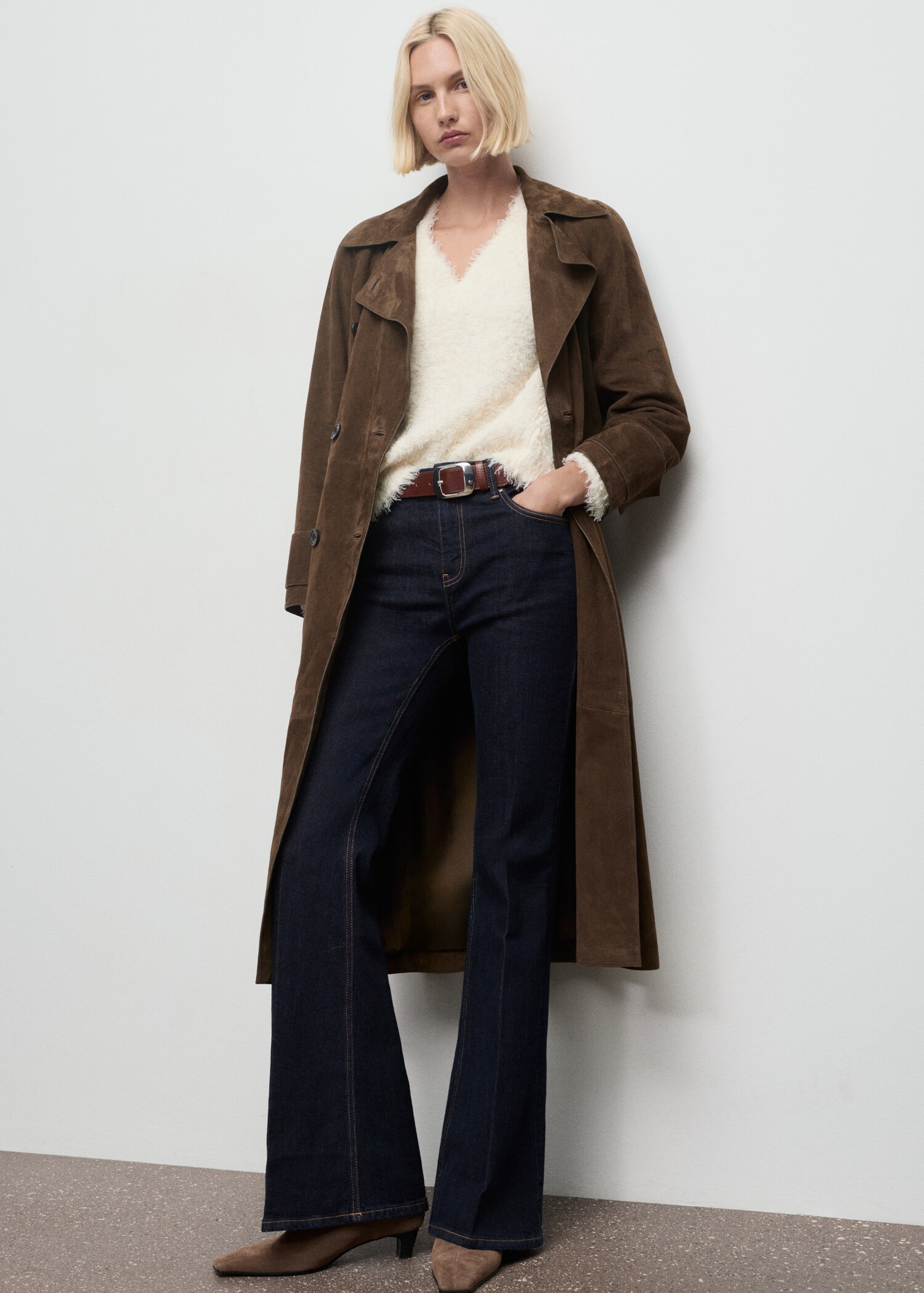 Fur-effect knitted sweater - General plane