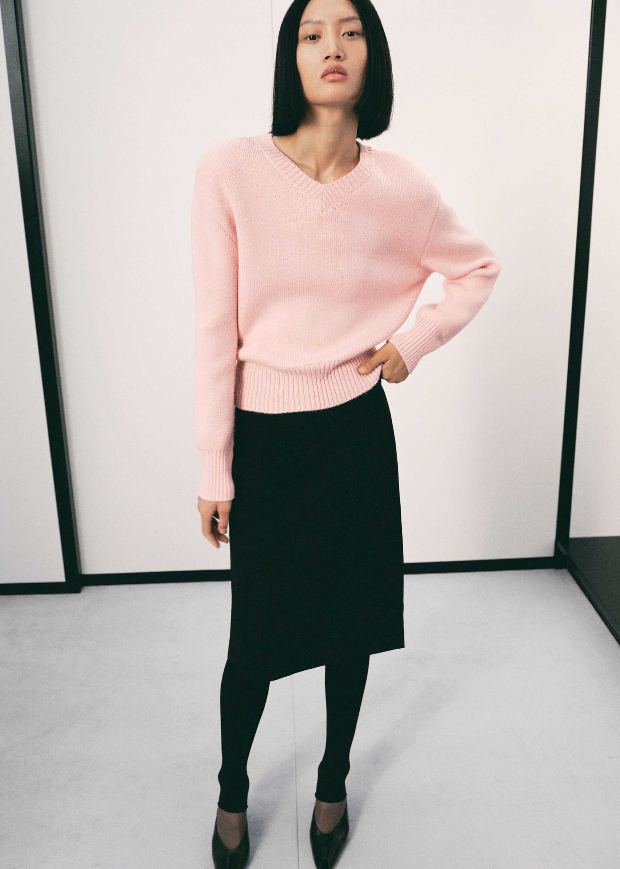 Pull-over maille col en V - Plan général, Rose pastel. Ref: 17007840-00.