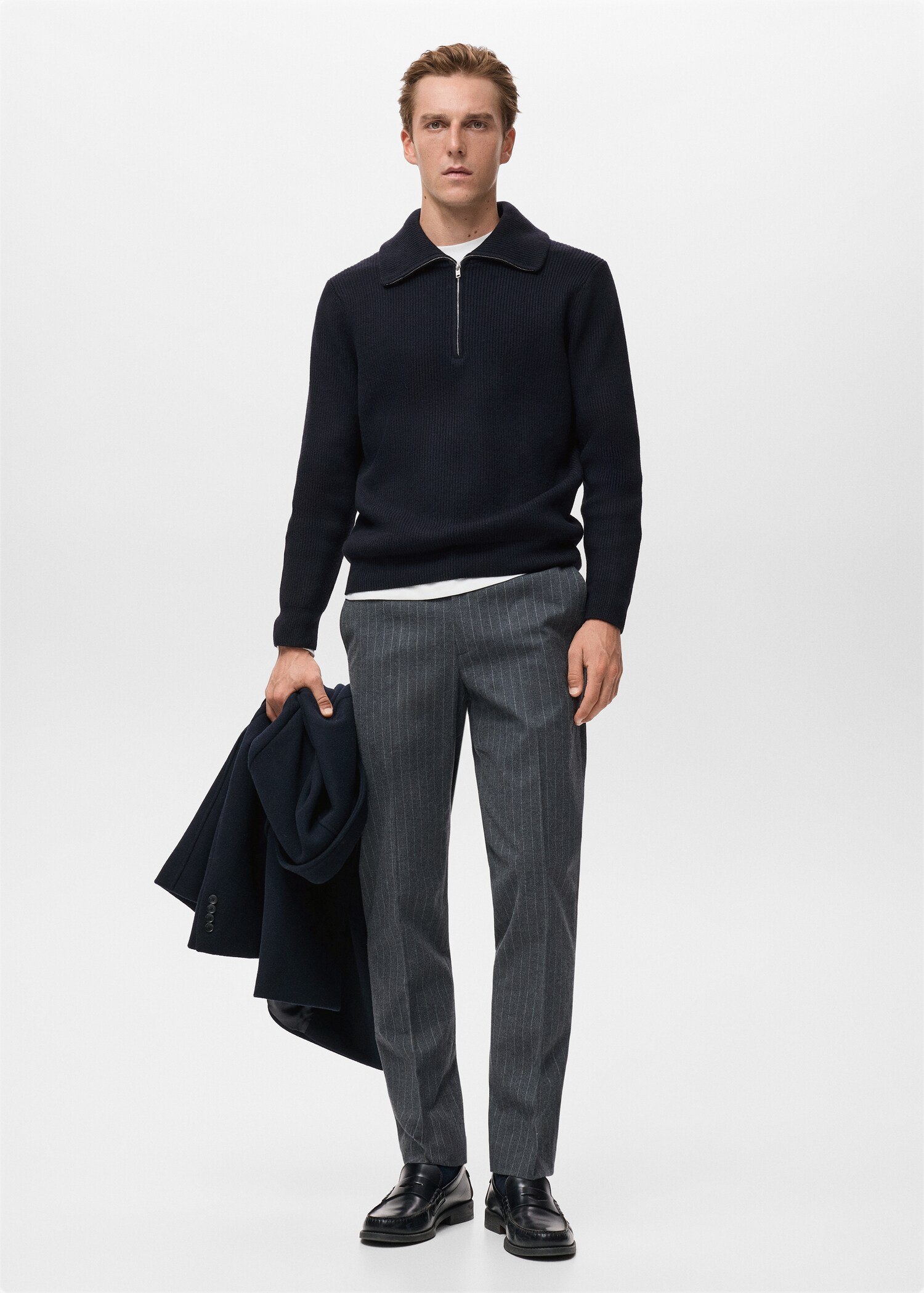 Knitted sweater with zip collar - General plane